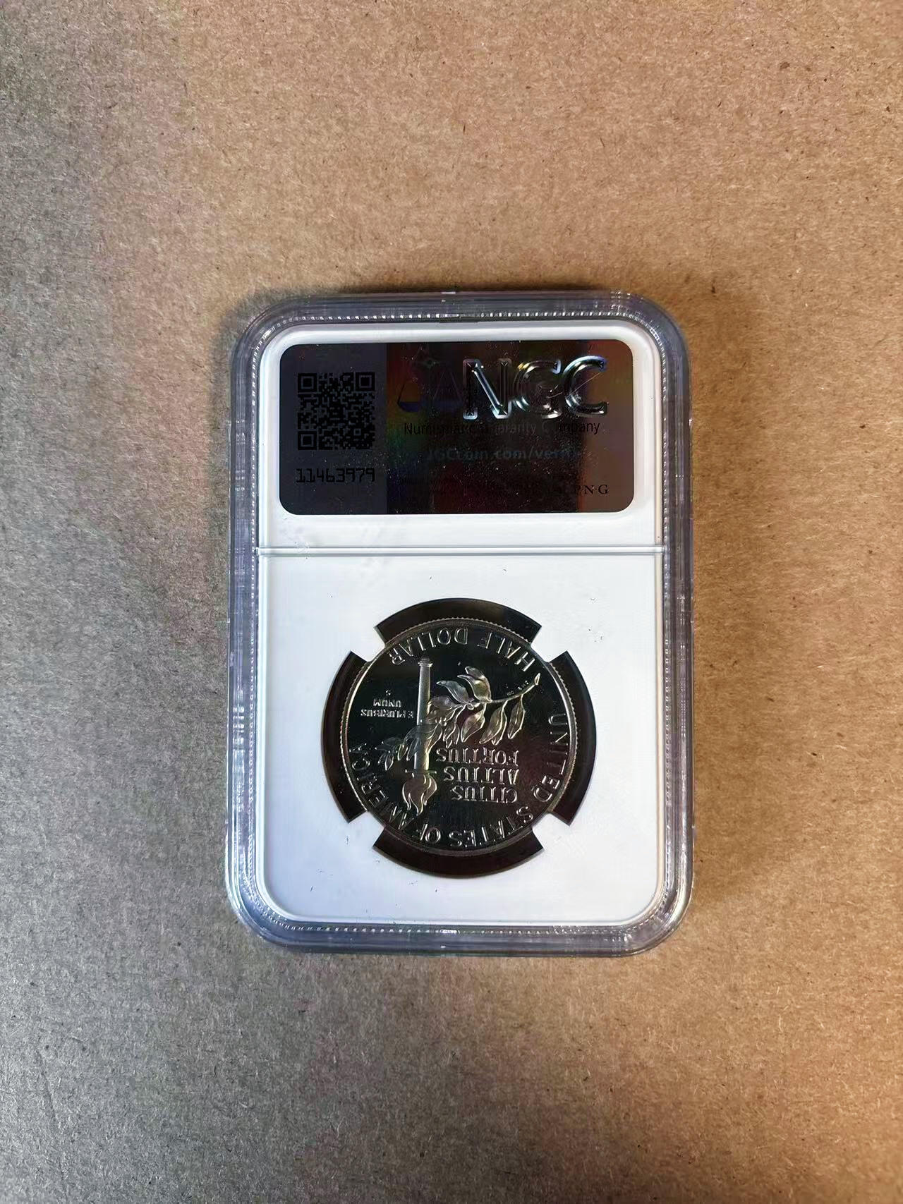 【Blue Auction】✨世界纸币精拍第583期【精】 【一组2枚】美国 1992年50美分 奥运会纪念币 NGC PF 69 ULTRA CAMEO&澳大利亚 2004年 猴年纪念2元银币 裸币