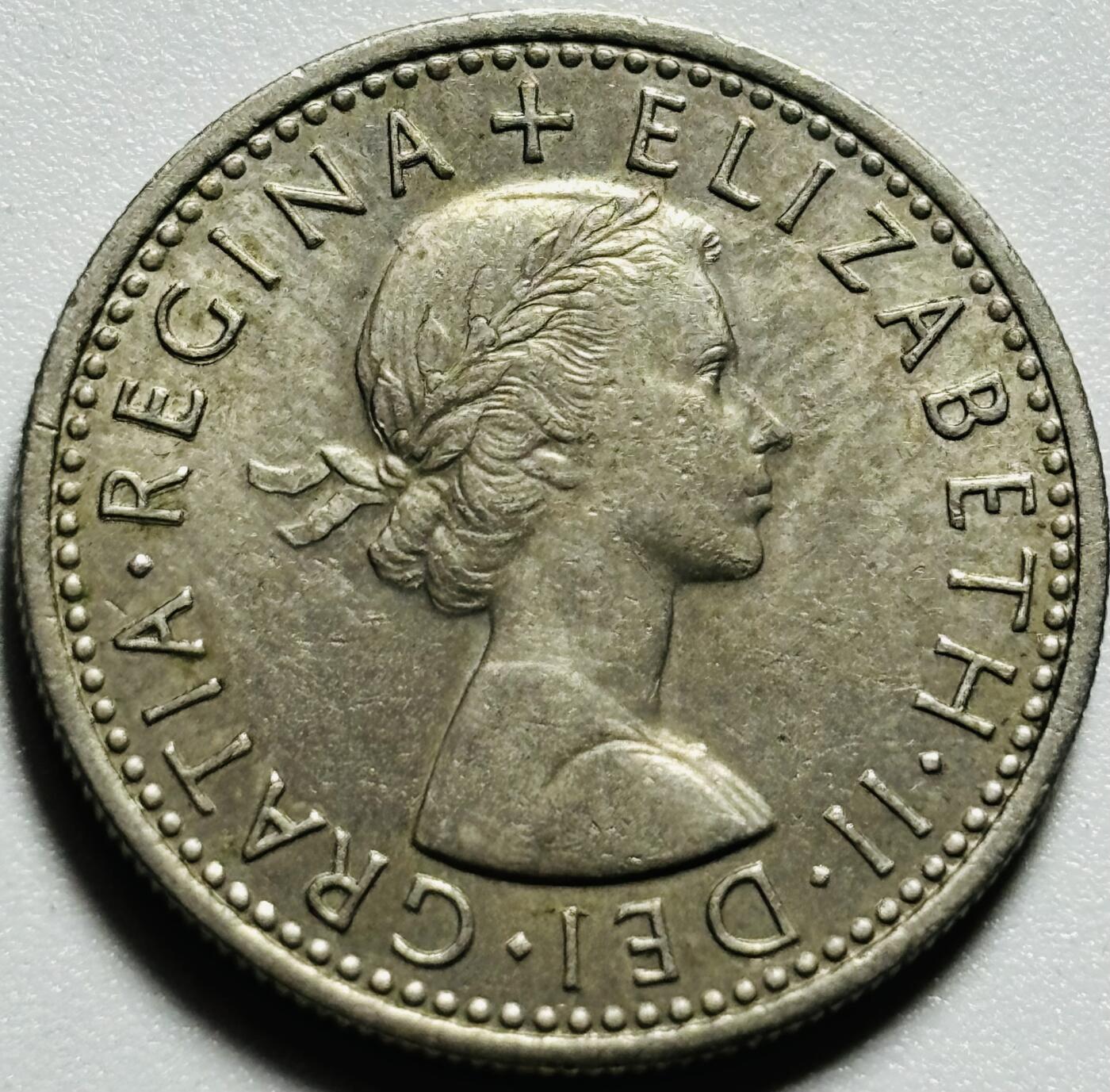 文馨钱币收藏第187 场 1966 年英国幸运六便士