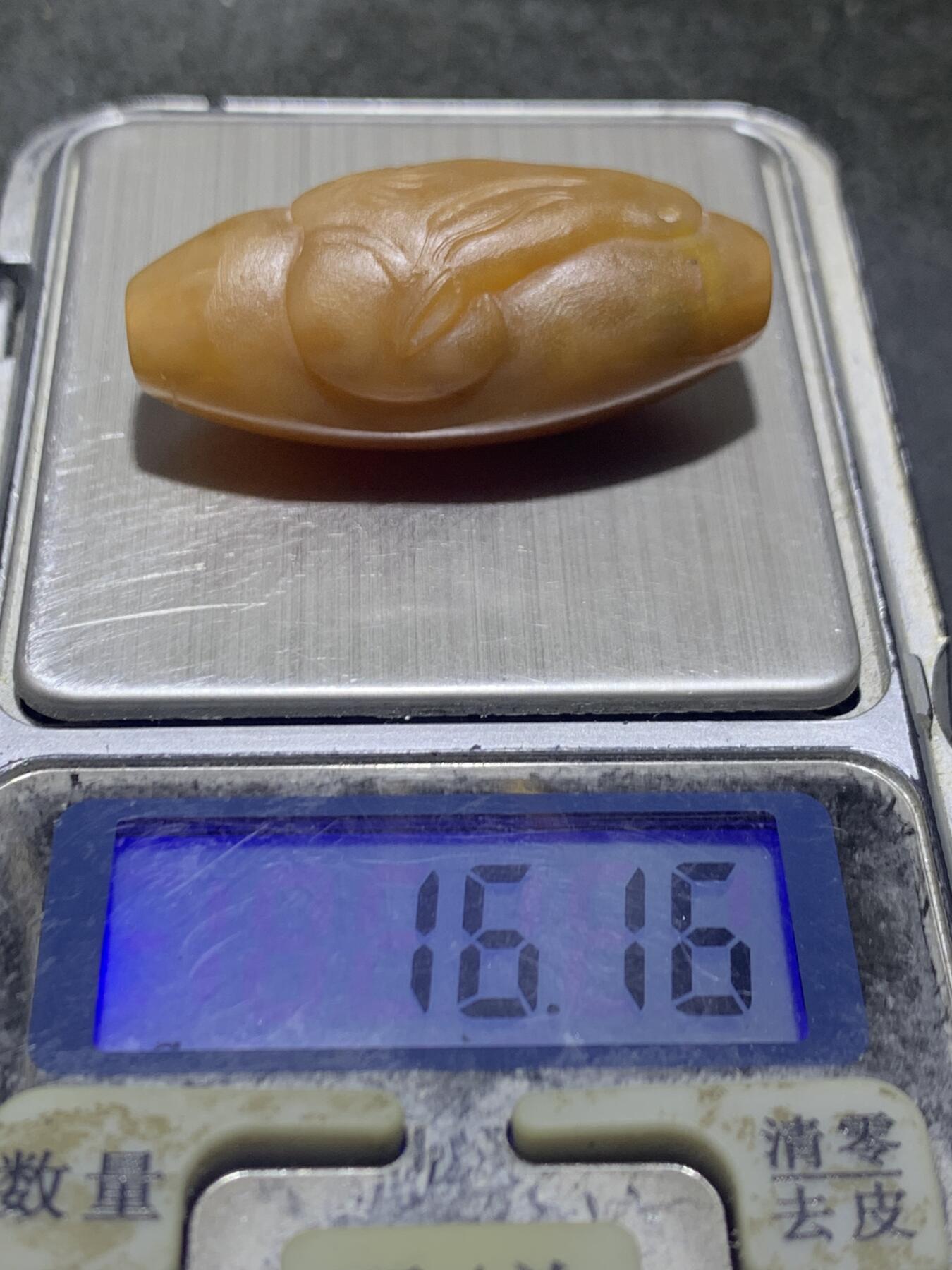 精美亚光高玉化冻料战国红玛瑙手工俏色巧雕领头羊桶珠一个