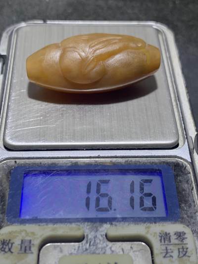 精美亚光高玉化冻料战国红玛瑙手工俏色巧雕领头羊桶珠一个 精美亚光高玉化冻料战国红玛瑙手工俏色巧雕领头羊桶珠一个