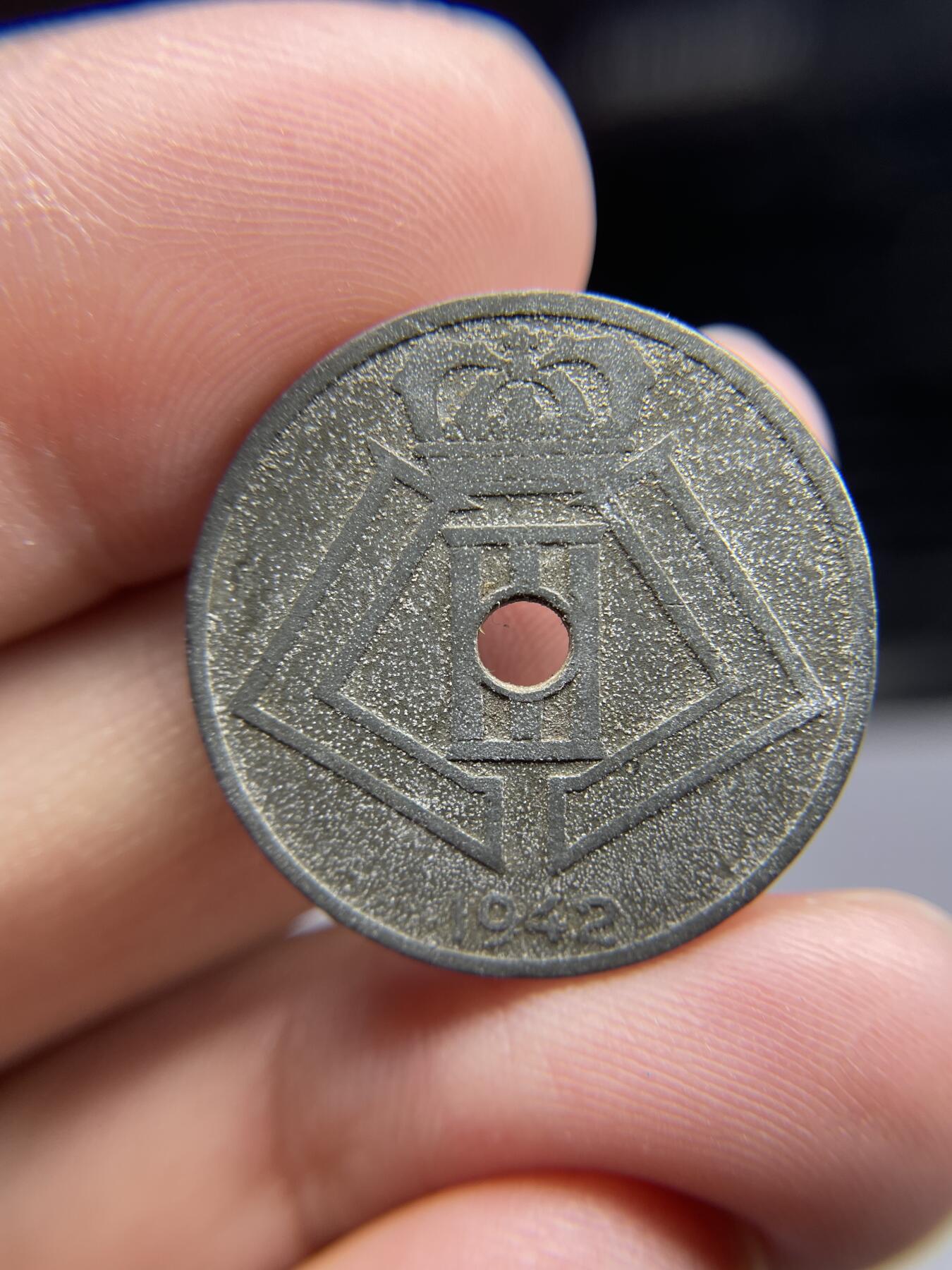 每日一拍，2024年集古藏今外币拍卖第十八期-第3场—（总第173拍），可以寄存60天，满160元包邮。 1942年比利时25分
