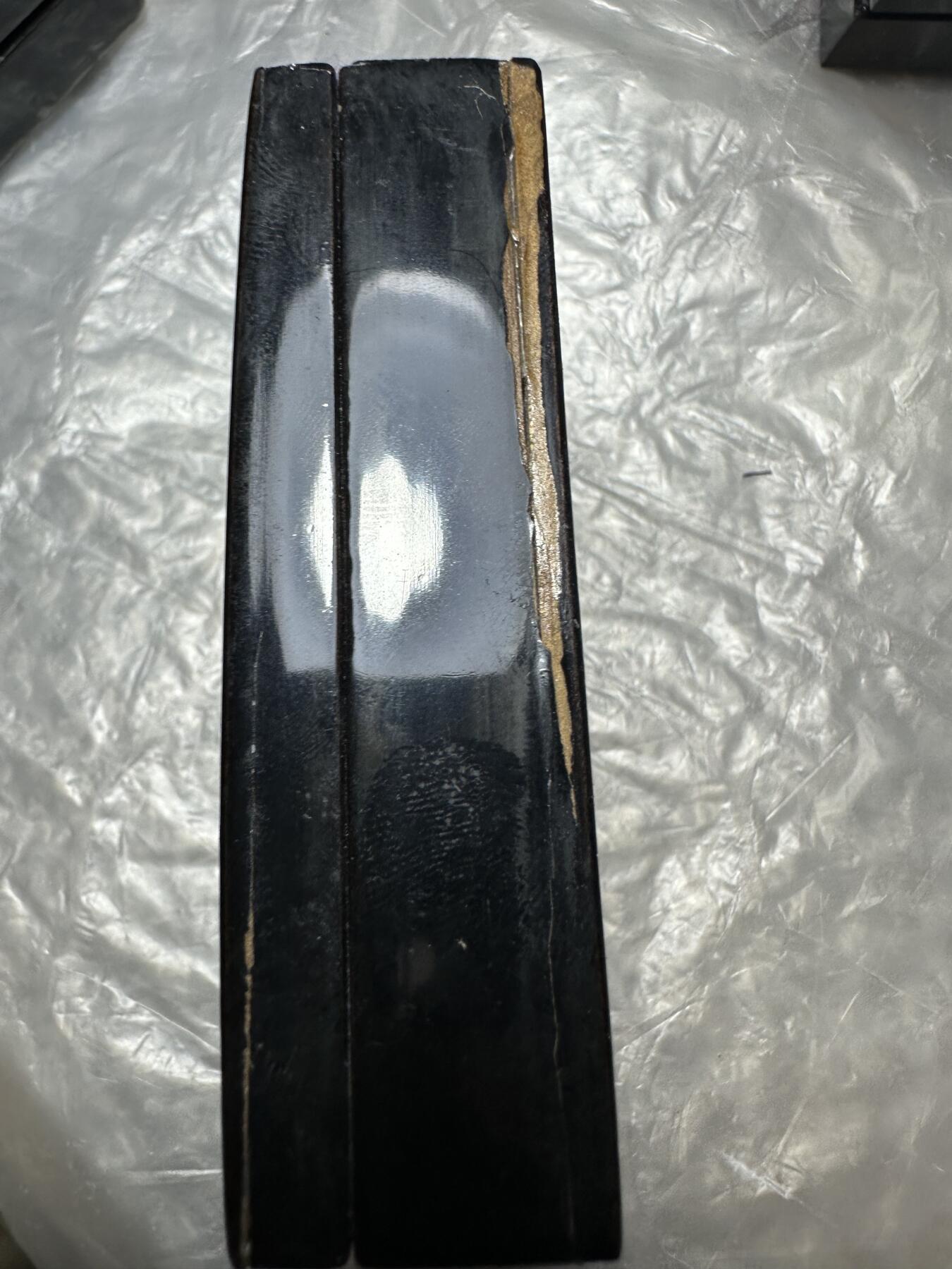 世界 精品章 日本战时 极美品 六级金鵄章，银制带盒带略，少见，（盒子有瑕疵）