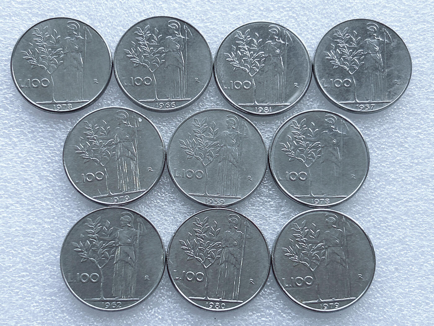 第一海外回流一元起拍收藏 散集专场. 第143期 意大利100里拉不锈钢硬币 10枚