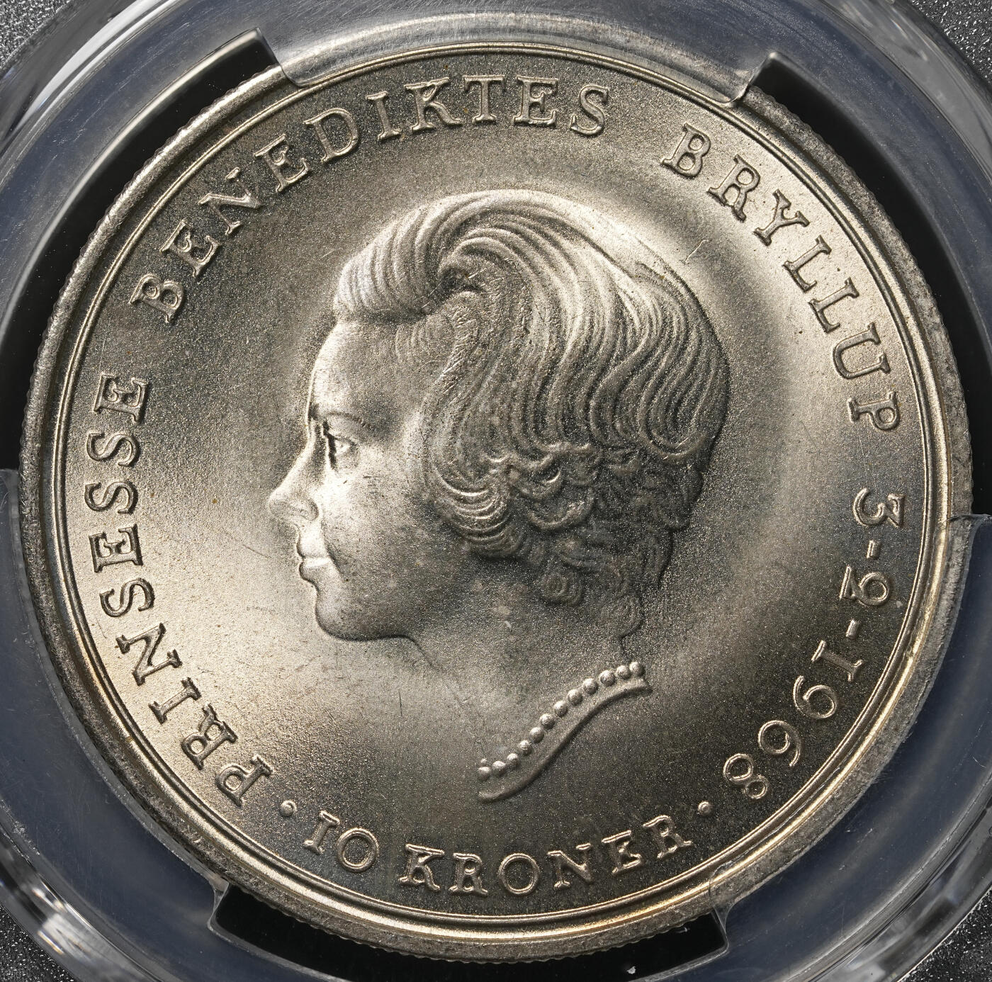 修遠堂世界钱币第四十八期 全场包邮 PCGS MS67 1968年丹麦公主本尼迪克特结婚纪念10克朗银币 20.40g，含银80%