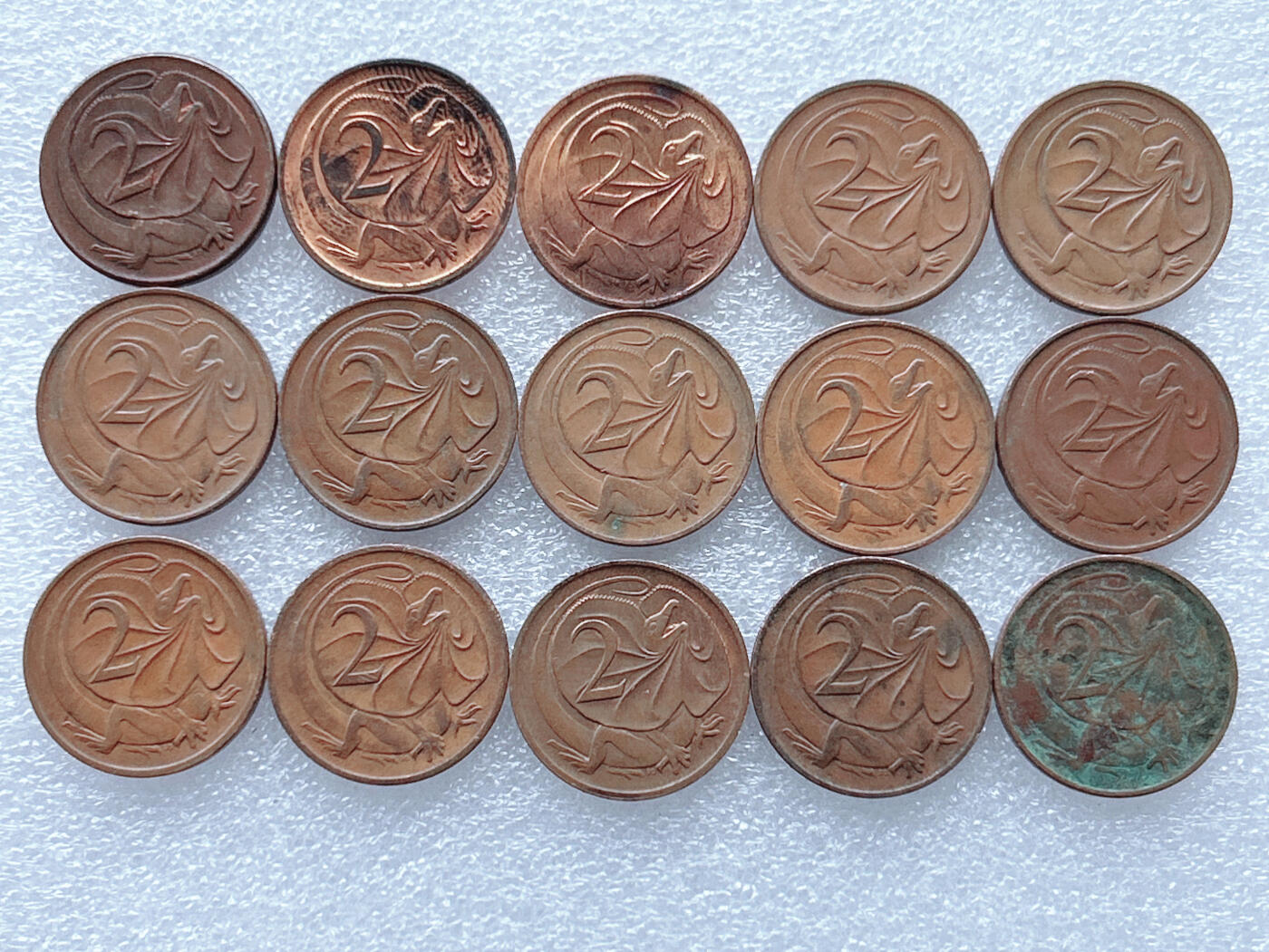 第一海外回流一元起拍收藏 散集专场. 第143期 澳大利亚2分铜币 15枚