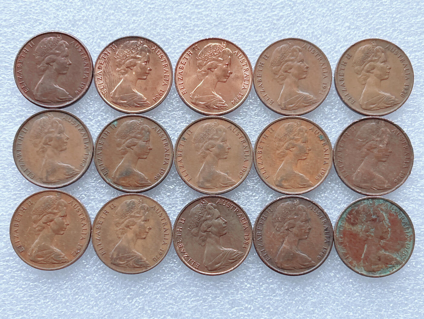 第一海外回流一元起拍收藏 散集专场. 第143期 澳大利亚2分铜币 15枚