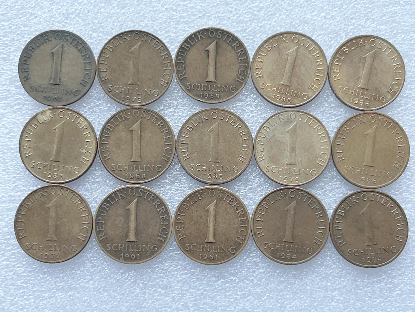 第一海外回流一元起拍收藏 散集专场. 第143期 奥地利1先令硬币 15枚