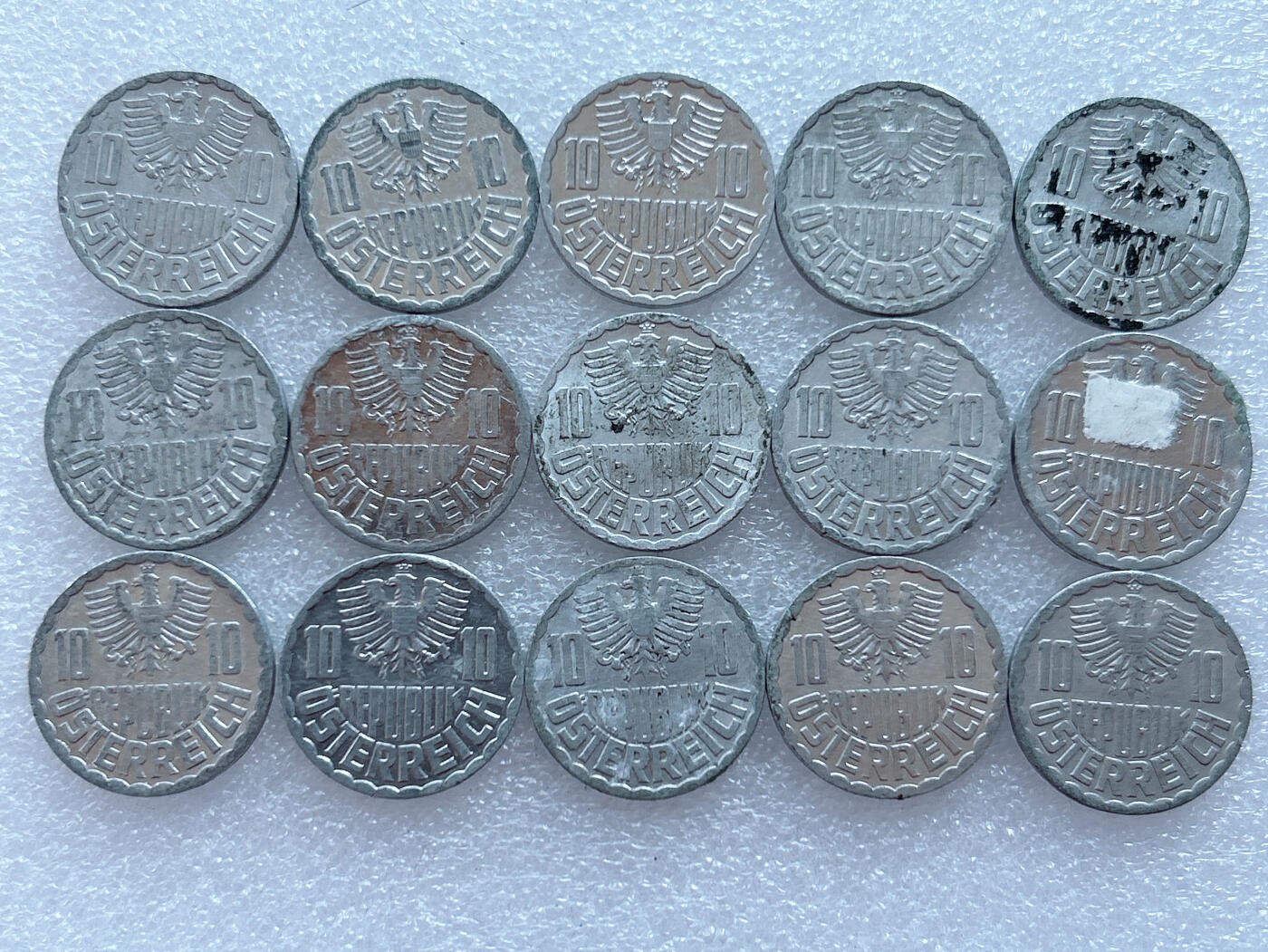 第一海外回流一元起拍收藏 散集专场. 第143期 奥地利10格罗申铝币 15枚