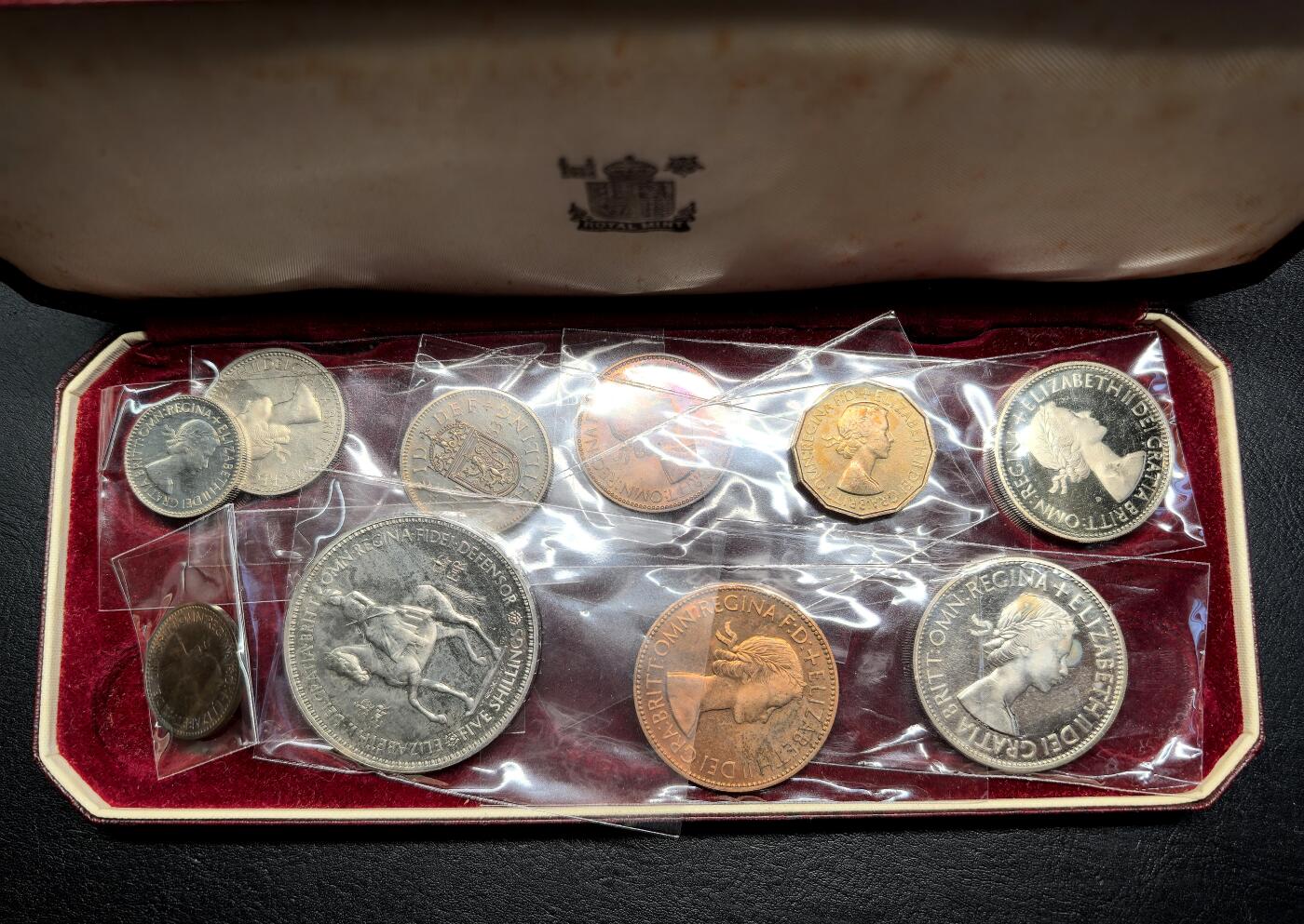 凡希社世界钱币微拍第二百九十一期 1953英国伊丽莎白加冕精铸PS原盒好品！