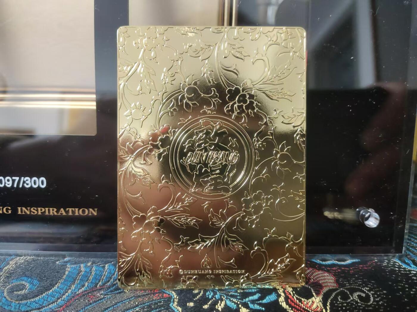 龍虎卡牌ᴿ XIII（万物皆可） 【金属卡】敦煌-鹿王本生（镀金铜卡）