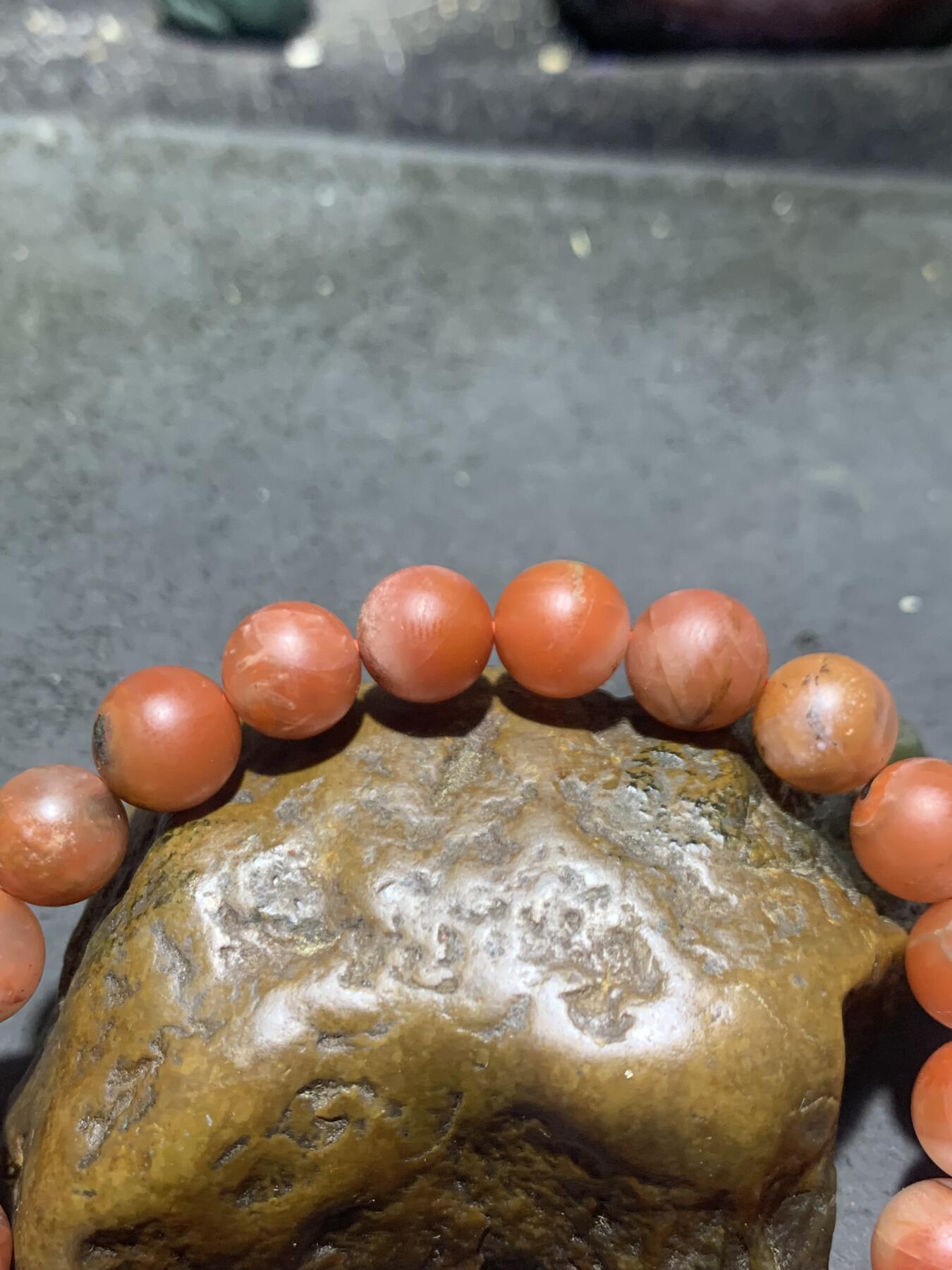 保山南红亚光通货单圈手串一条，