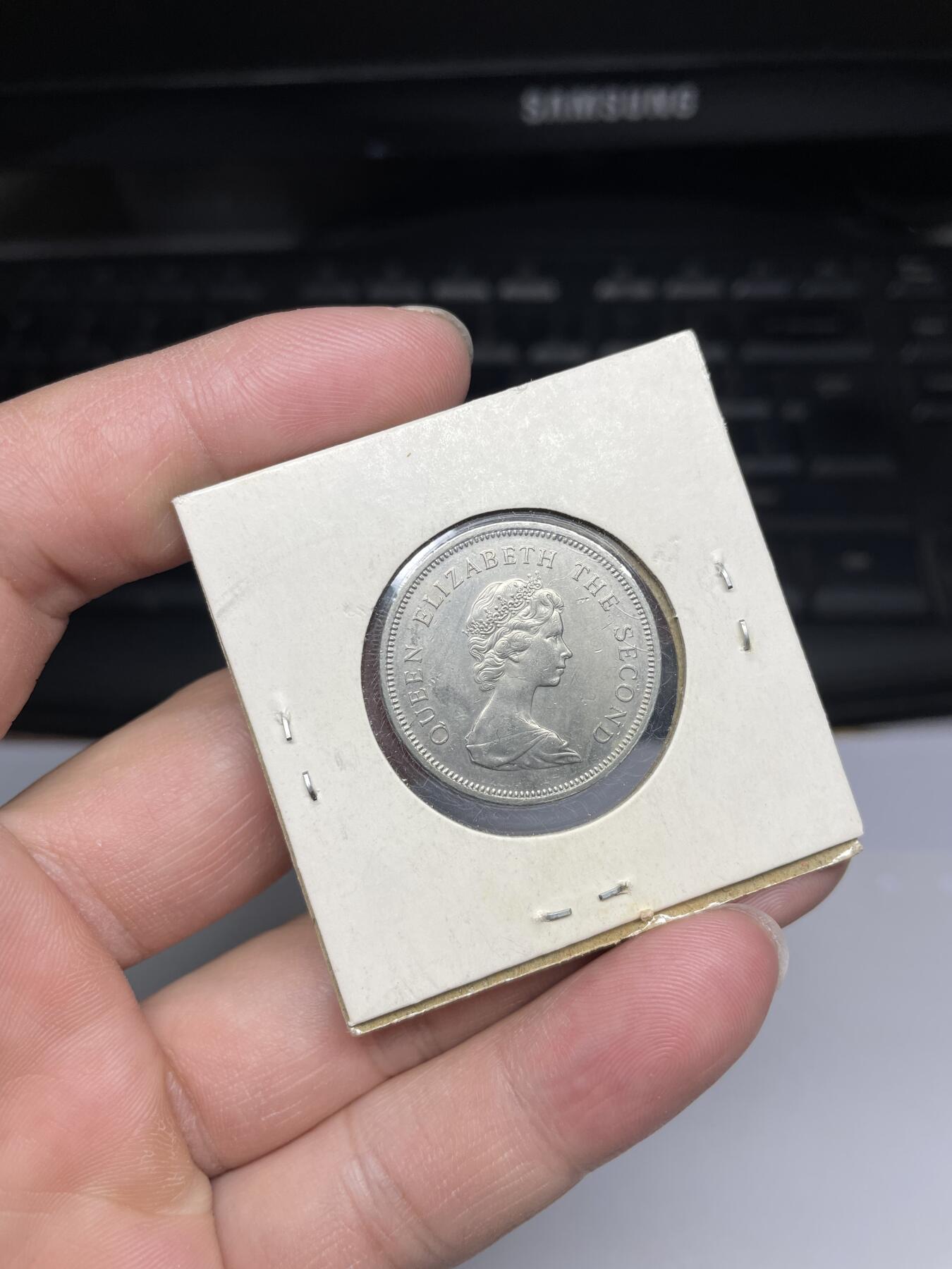 每日一拍，2024年集古藏今外币拍卖第十八期-第5场—（总第175拍），可以寄存60天，满160元包邮。 1980年香港一元