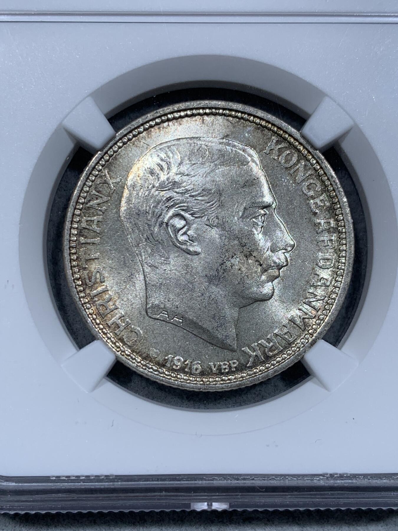 《竞宝斋》第332场 周日，周一 2场连拍 （全场包邮） NGC MS64  丹麦1916年流通版2克朗银币，流通版高分难得一遇，比各种纪念版的2克朗少见太多
