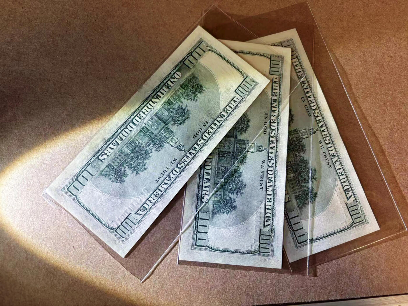 【Blue Auction】✨世界纸币精拍第585期【精】 【一组3张】美国 2006年100美金 UNC（个别角不好）