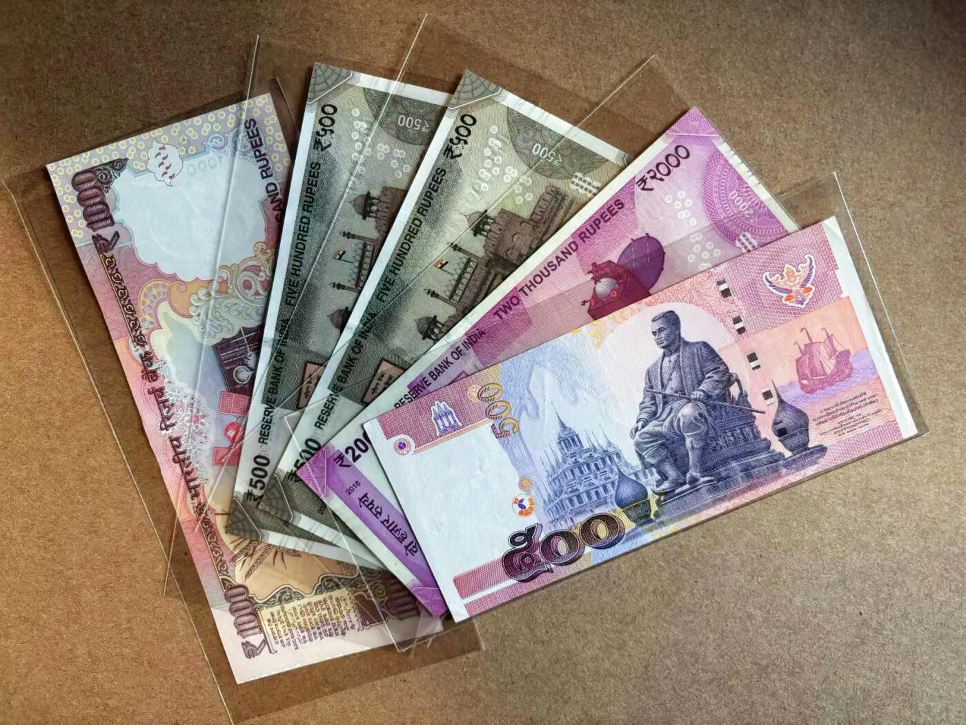 【Blue Auction】✨世界纸币精拍第585期【精】 【一组5张】印度、泰国纸币一组 全新UNC（个别UNC-）