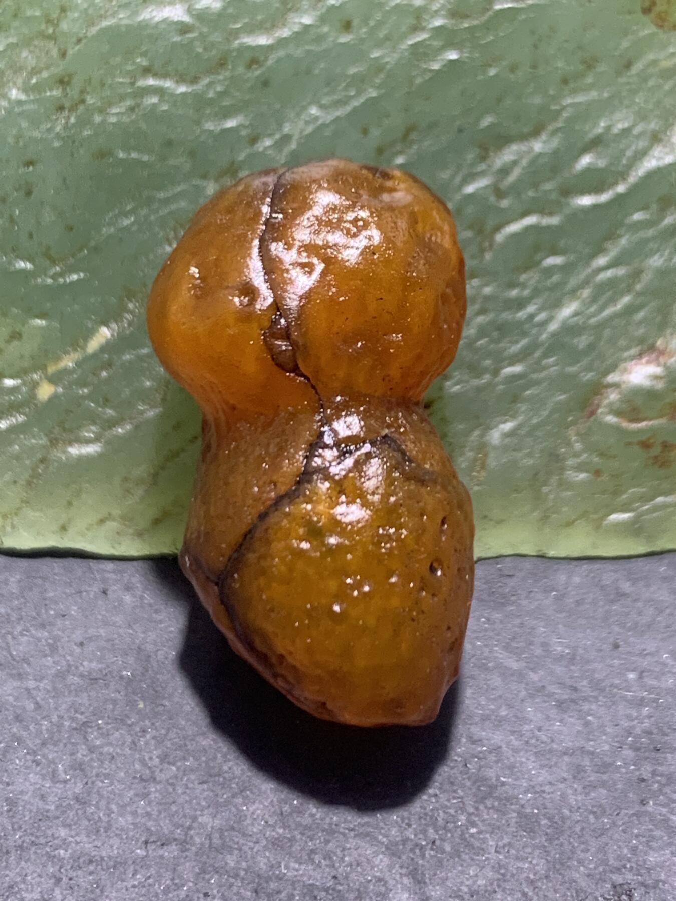 放福利！精美天然橘黄麻皮冰裂纹葫芦形阿拉善玛瑙原石珠子一颗