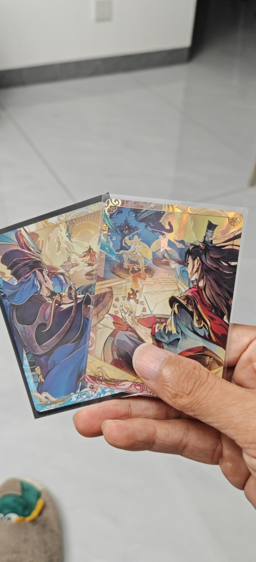 冬至到来，热辣滚烫，卡游三国精画专场预热中，一大波即将来袭 卡游三国对决卡一对荀彧对郭嘉