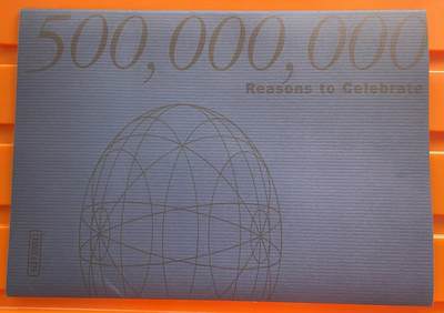 《卡拍》第314期拍卖12月1日晚22：10时延时截拍 比利时、英国、葡萄牙、瑞士、以色列、奥地利、泰国、中国台湾等八个国家地区联合发行《祝贺兰吉尔公司光学电话卡生产5亿枚》八全新卡带册，未流通品相。珍罕，有底价起拍。