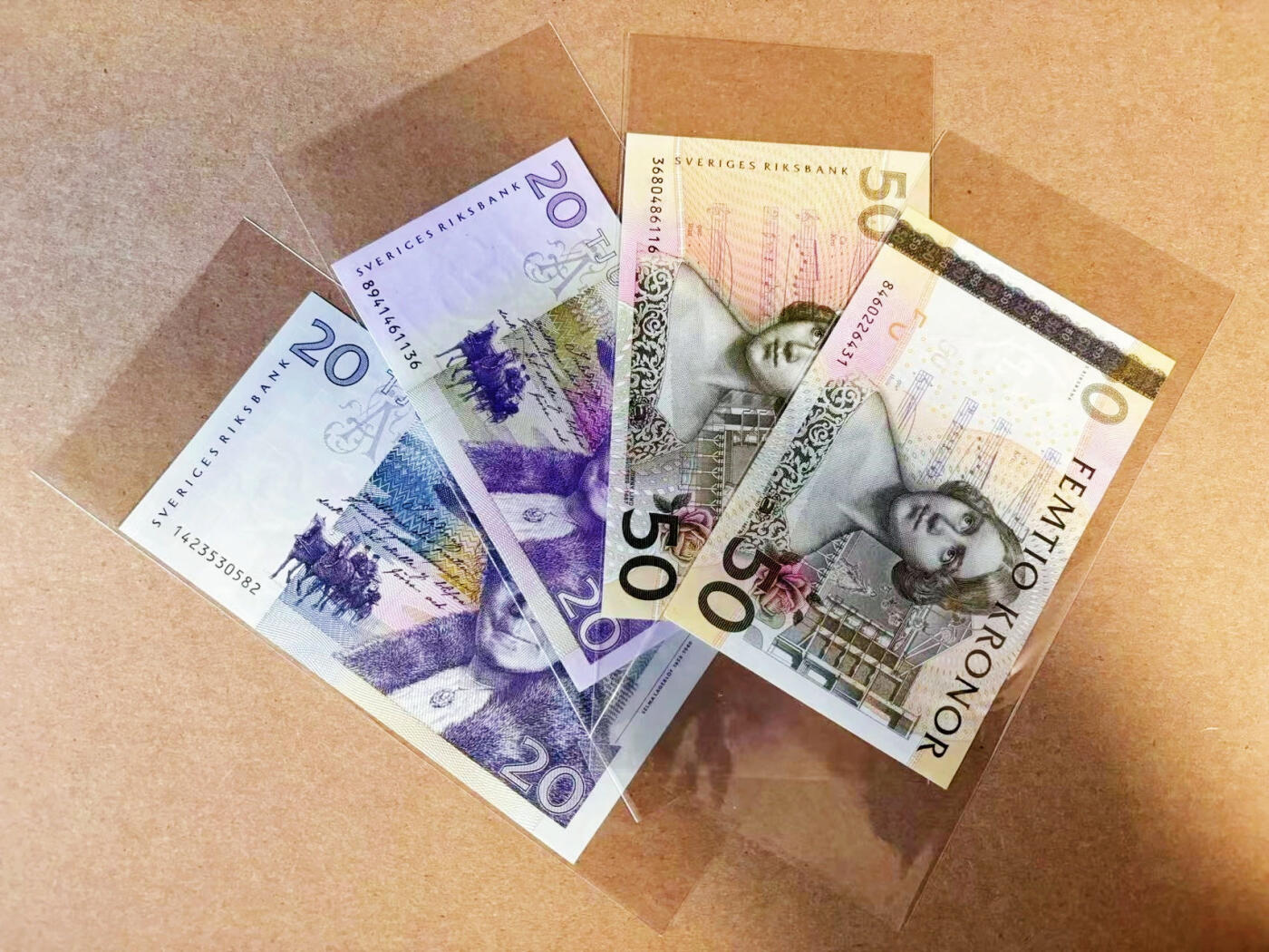 【Blue Auction】✨世界纸币精拍第586期【精】 【一组4张】瑞典 不同版本20-50克朗 全新UNC