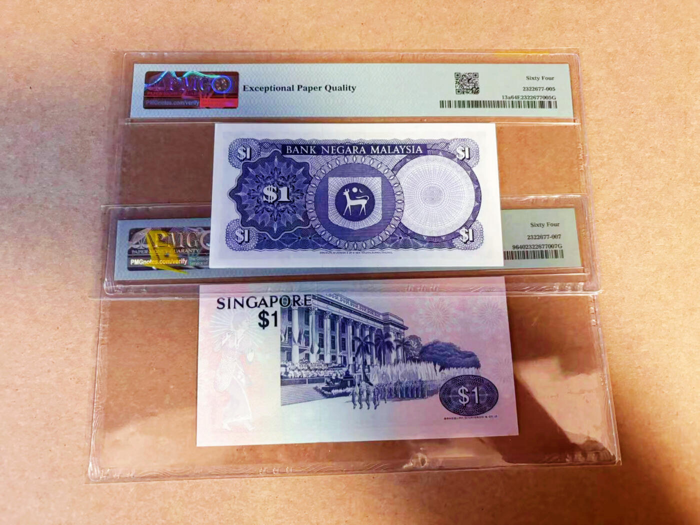 【Blue Auction】✨世界纸币精拍第586期【精】 【一组2张含无47】新加坡 1976年1元 PMG64&马来西亚 1976年1林吉特 PMG64EPQ均BWC出品
