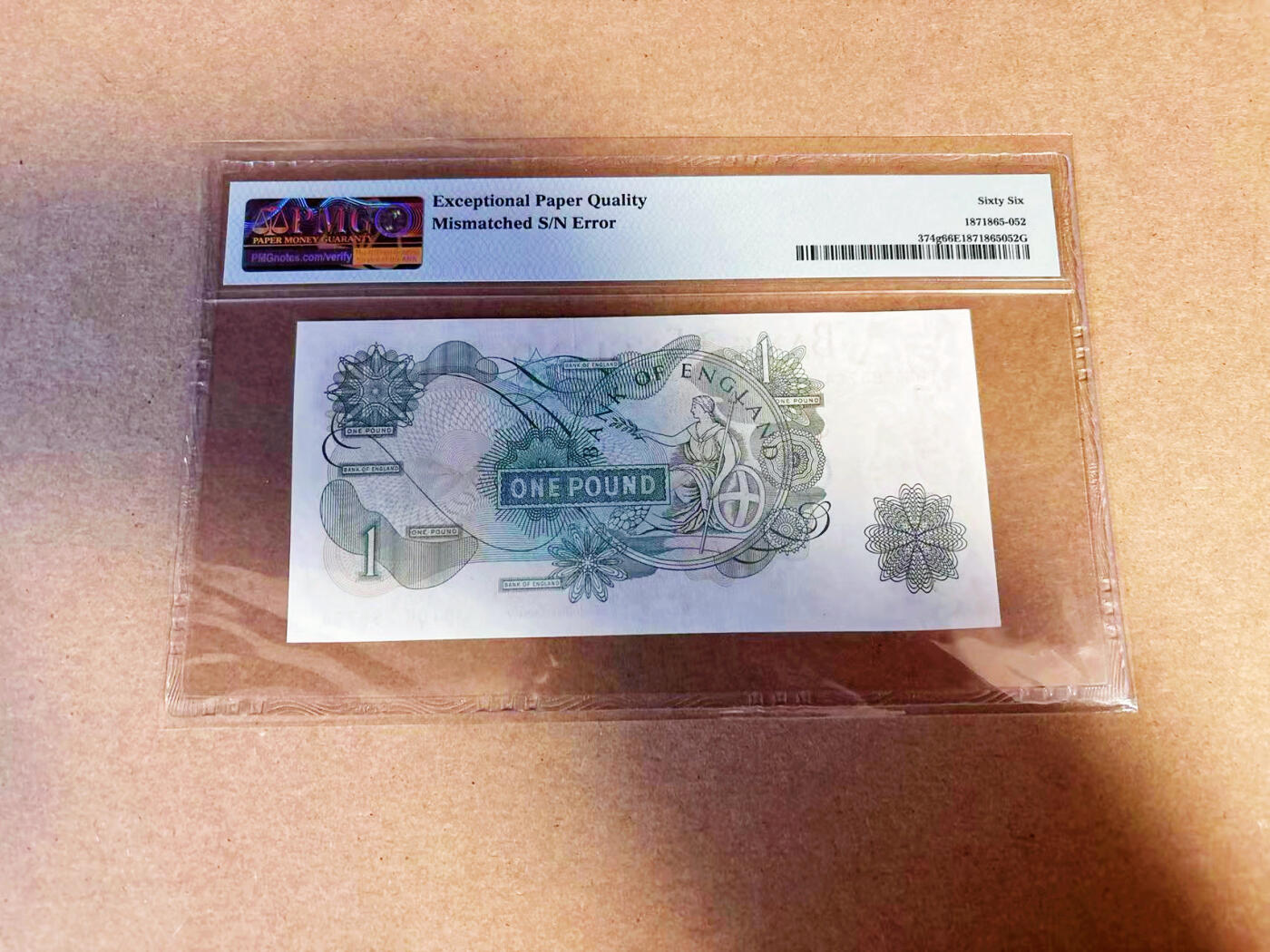 【Blue Auction】✨世界纸币精拍第586期【精】 【错钞 号码印刷不一致】英国 C序列 1970-77年1镑 PMG66EPQ 