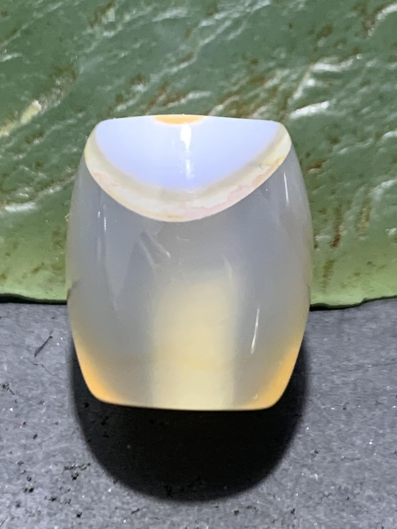 精美高玉化荔枝冻缠丝玛瑙随形桶珠一颗
