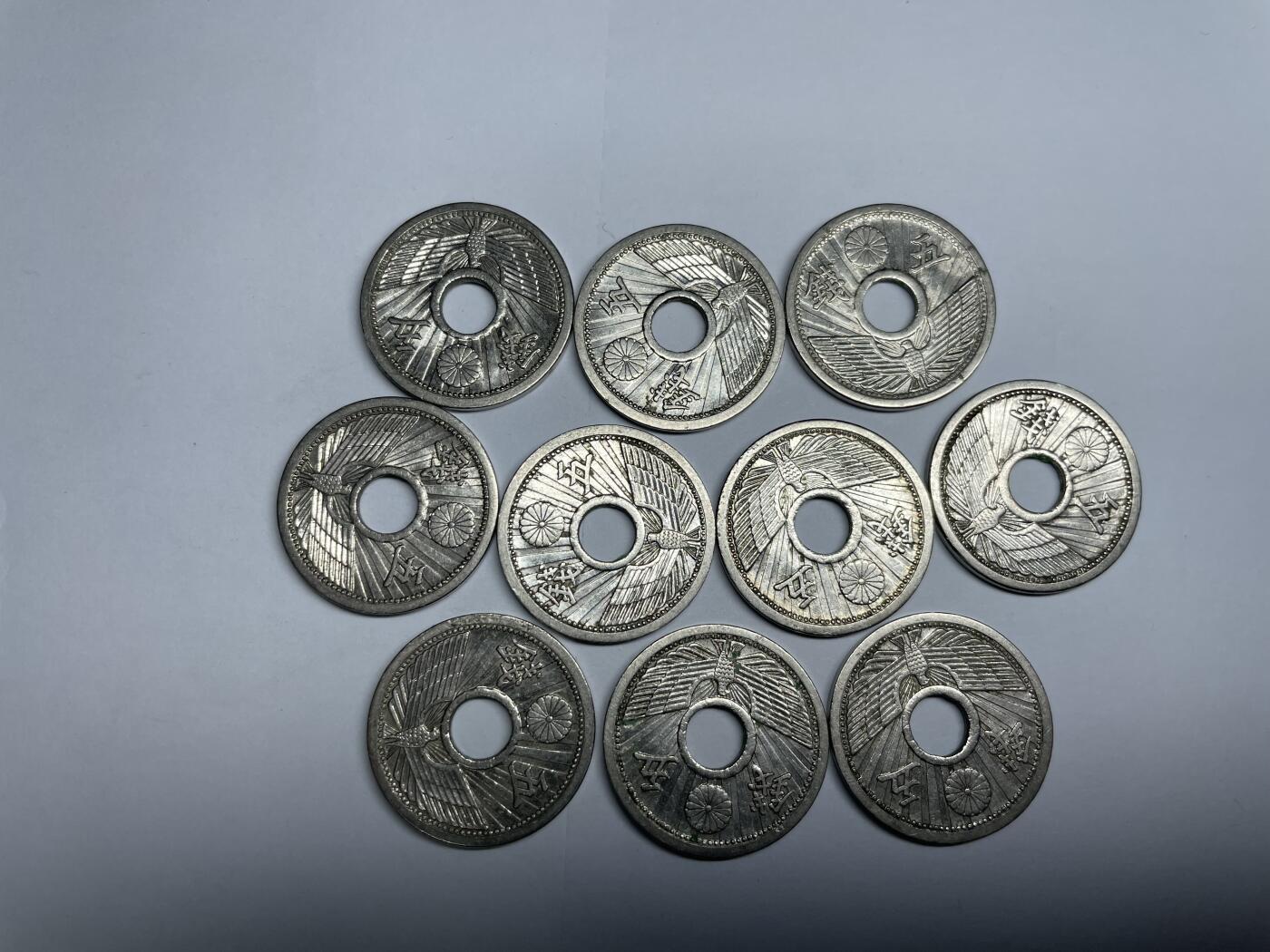 每日一拍，2024年集古藏今外币拍卖第十八期-第7场—（总第177拍），可以寄存60天，满160元包邮。 日本五钱10枚