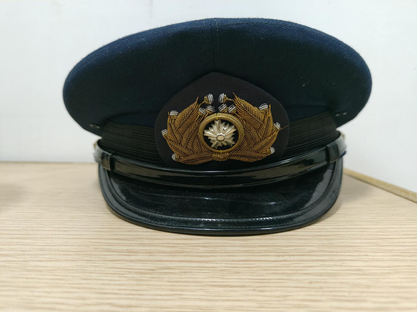 全场0元起拍 第213期 咸鱼国勋章拍卖专场 12月1日（周日）下午6：00开始 日本刑务官 狱警大檐帽 55CM