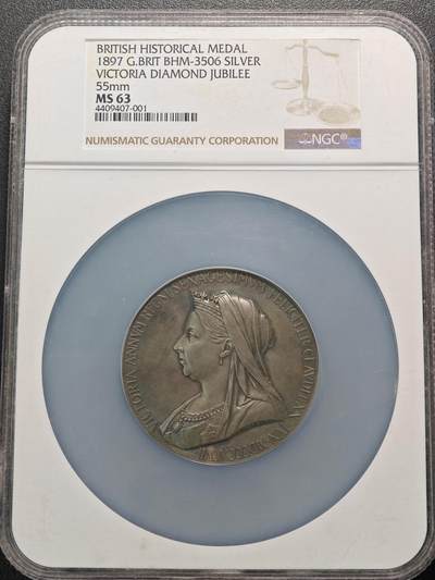 【德藏】世界币章拍卖第108期(全场顺丰包邮) - 1897年 英国维多利亚女王登基60周年纪念55mm大银章 NGC MS63 彩色包浆