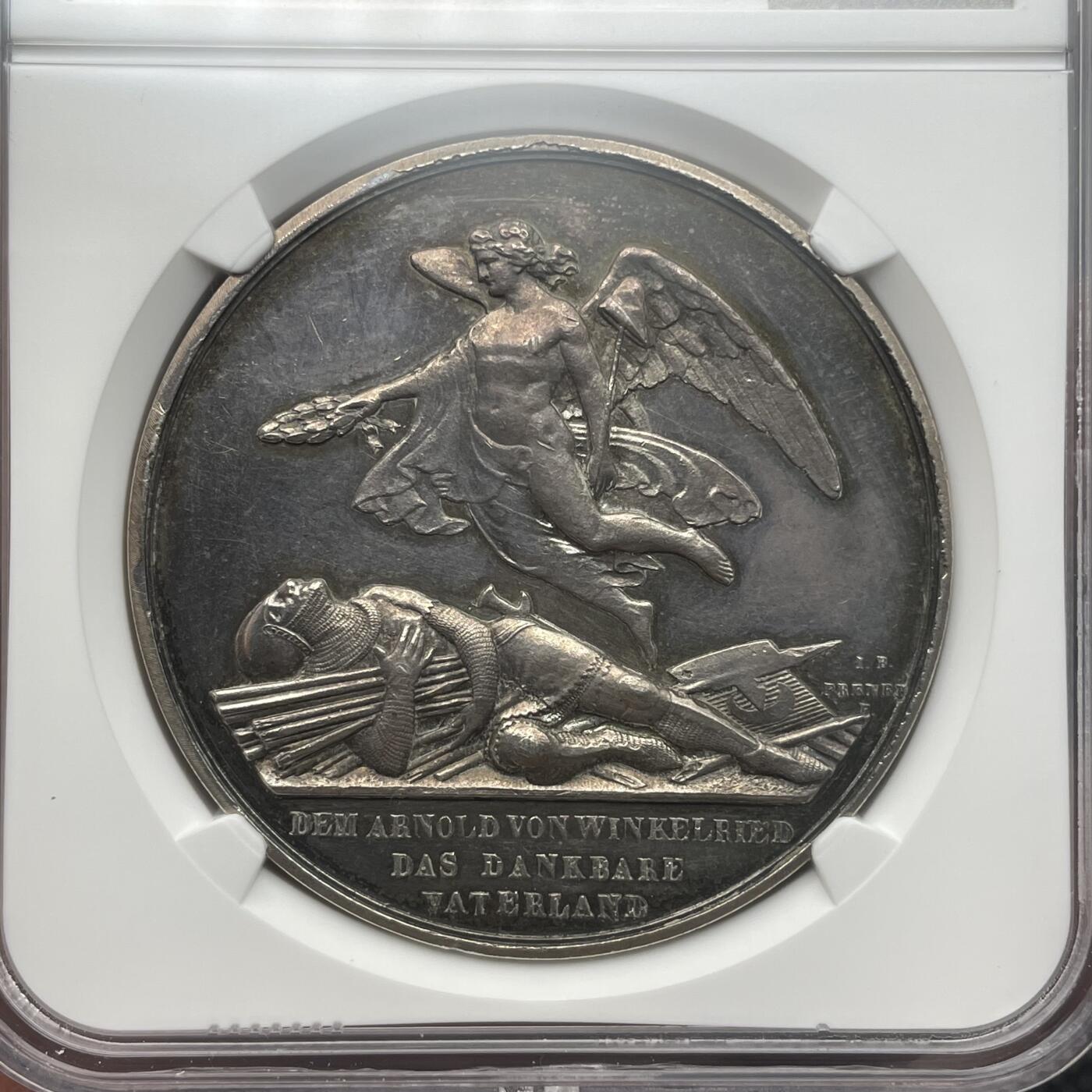 「木头集藏」章牌精品专场！ Frener～1853年瑞士卢塞恩射击节银章MS 61，直径：41mm，34g，早期的射击节品种，比较少见，品相普遍欠佳，评级没有分数和AU的较多，MS61已经是很好的分数。