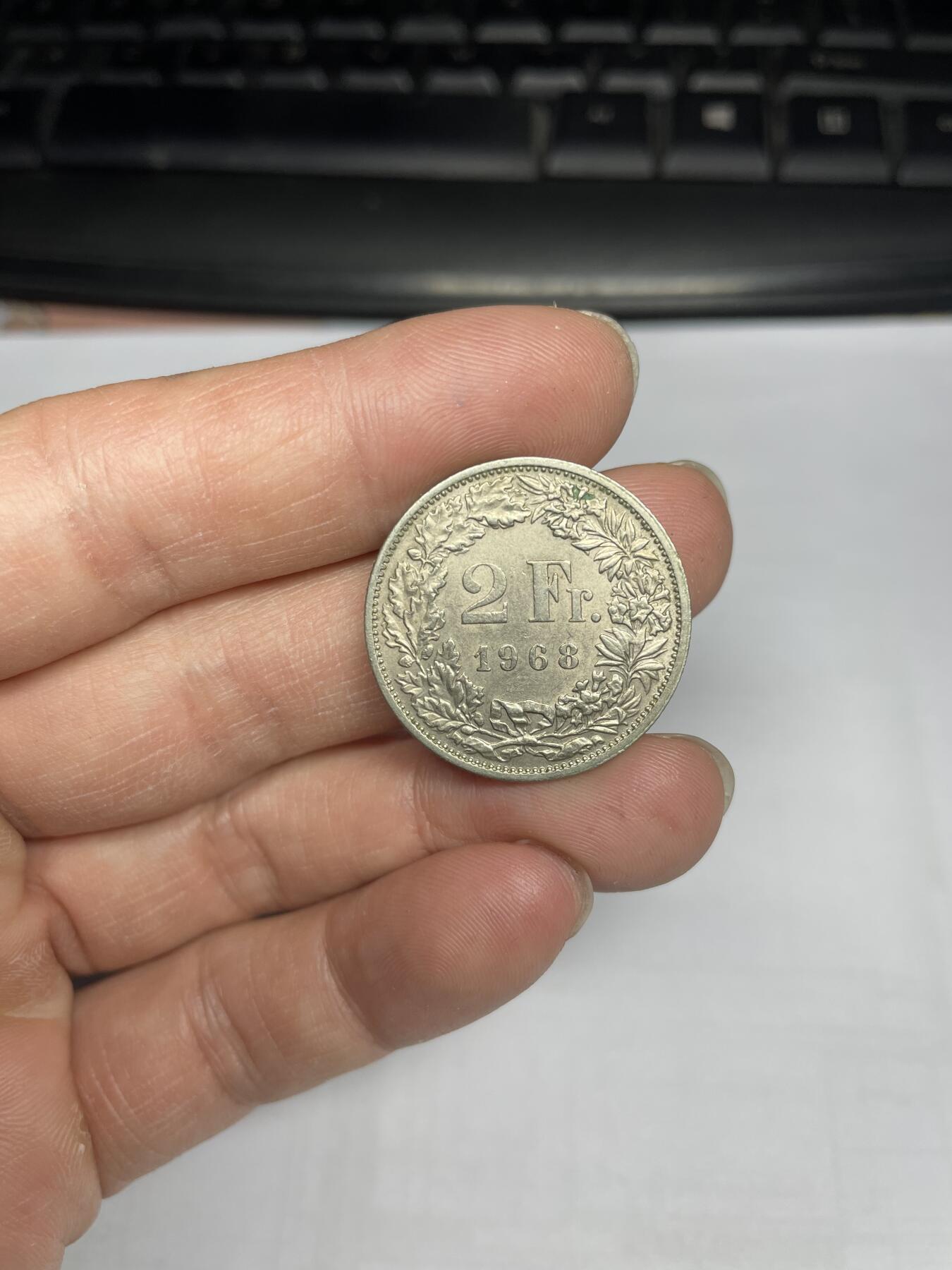 每日一拍，2024年集古藏今外币拍卖第十八期-第8场—（总第178拍），可以寄存60天，满160元包邮。 1968年瑞士2法郎
