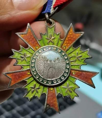 [珍藏世界]奖章 干城甲种一.二等（4008.5549）原绶带 [珍藏世界]奖章 干城甲种一.二等（4008.5549）原绶带