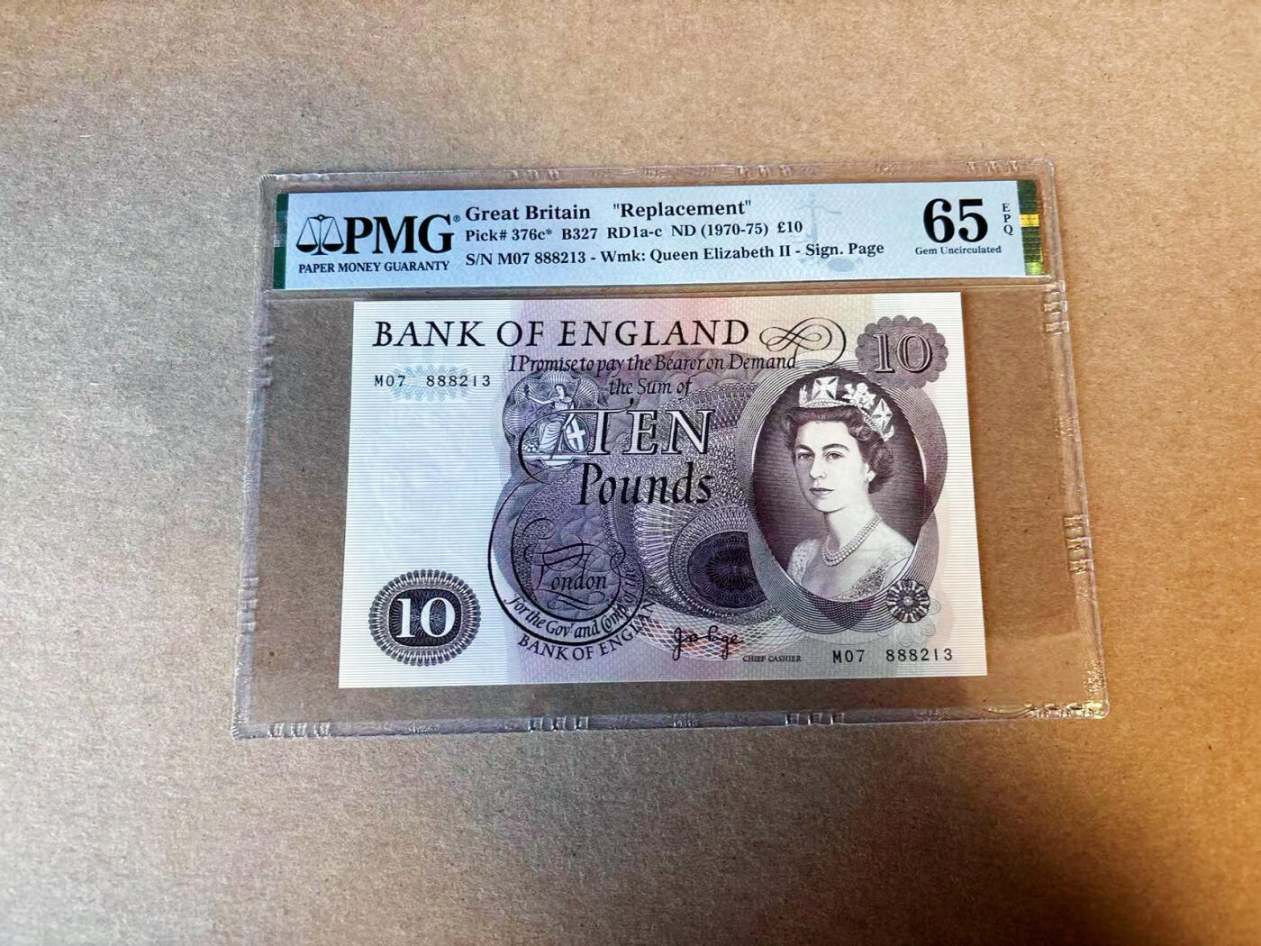 【Blue Auction】✨世界纸币精拍第587期【精】 【无47 补号】英国 1970-75年10镑  PMG65EPQ 