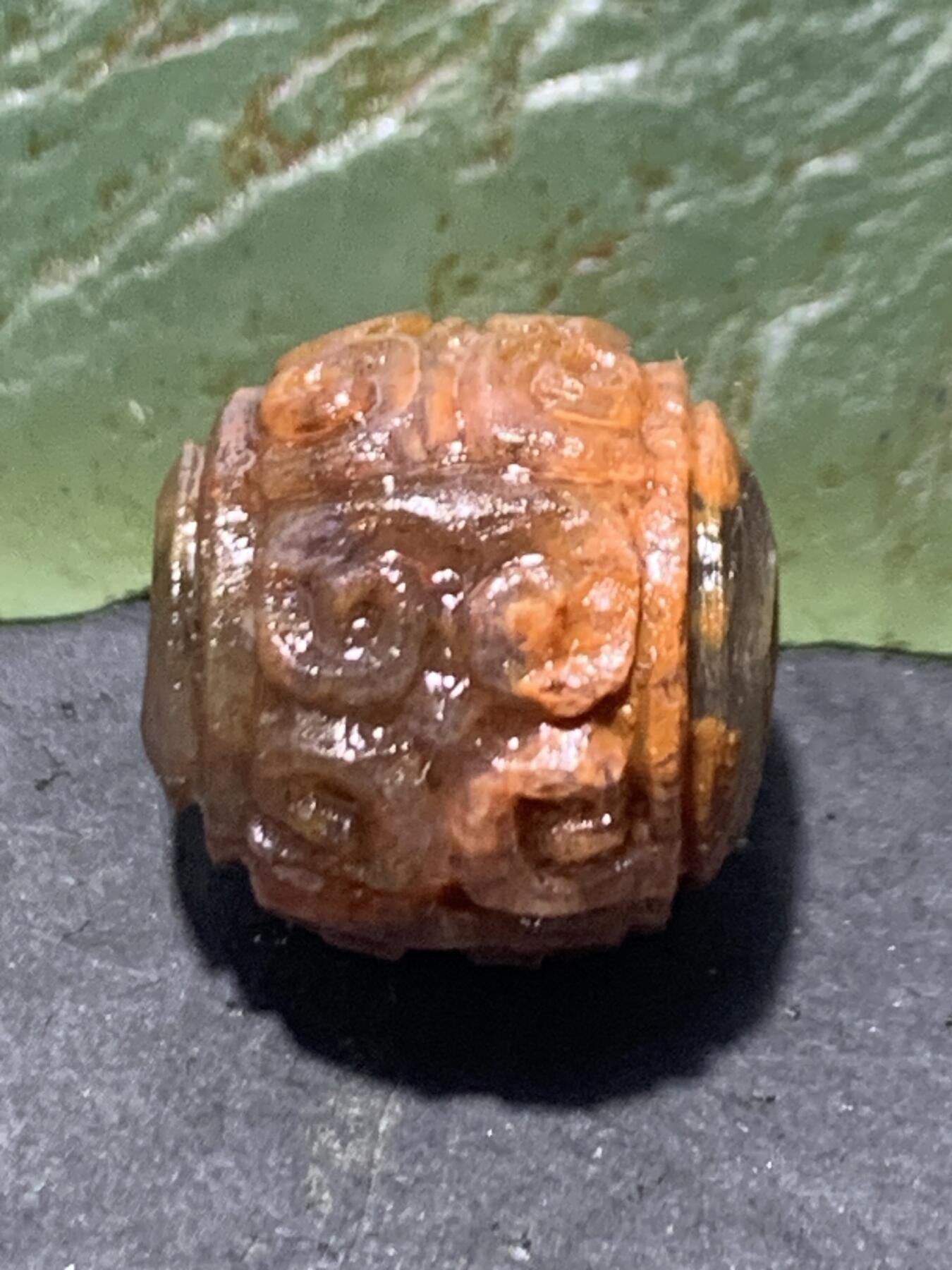精美高玉化冰飘战国红玛瑙手工雕刻随形回纹珠一颗