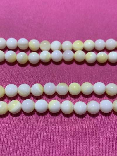 深海奶白半黄贝化玉108手串一条 深海奶白半黄贝化玉108手串一条