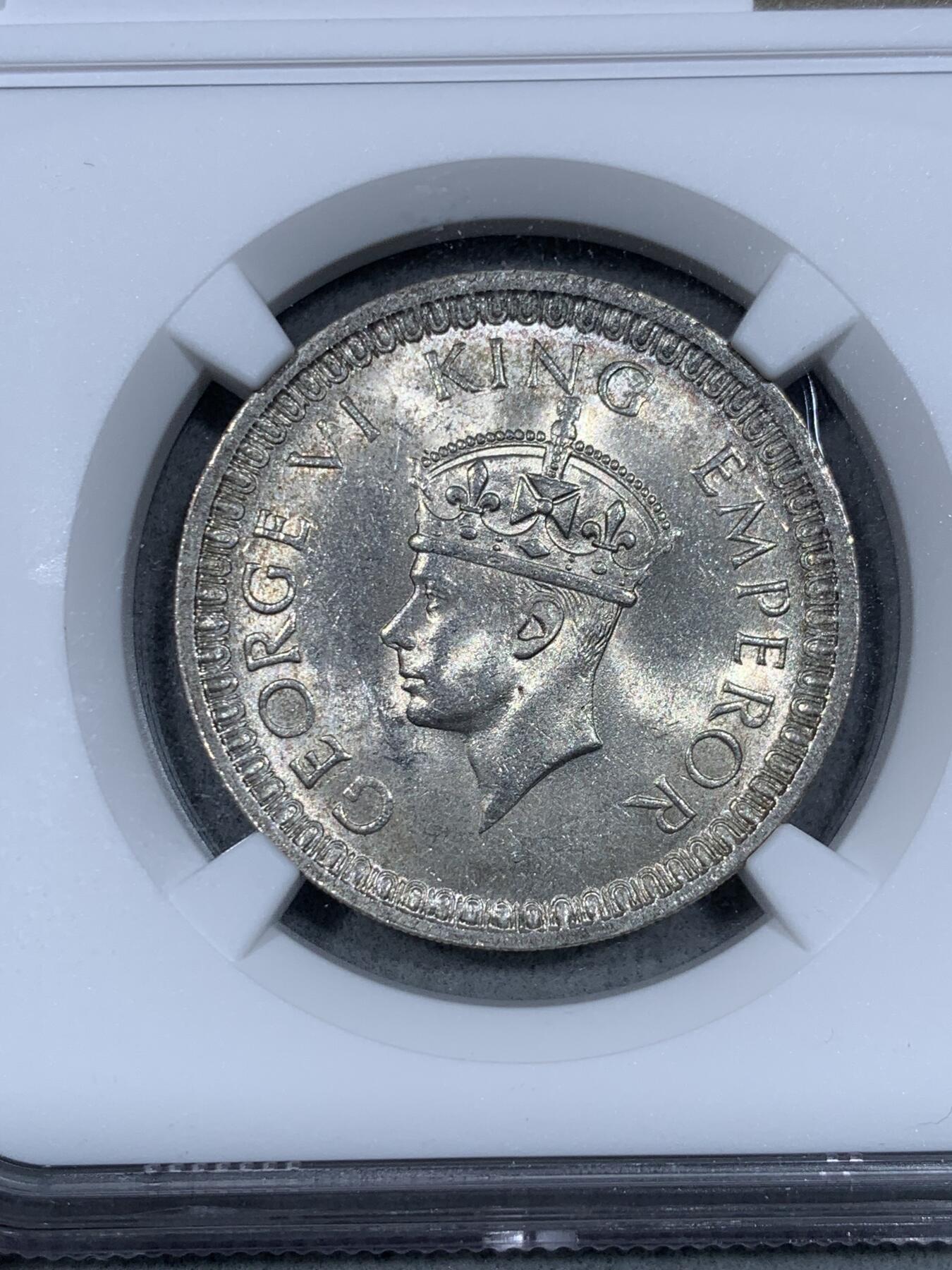 《竞宝斋》第333场 周日，周一 2场连拍 （全场包邮） NGC MS62 英属印度1942年B版乔治六世1卢比银币 原光卷拆转光品相