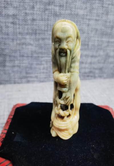 清晚期骨雕渔翁得利清晚期骨雕渔翁得利，霸气侧漏，王者风范！精雕细刻！品相如图所示！ - 清晚期骨雕渔翁得利清晚期骨雕渔翁得利，霸气侧漏，王者风范！精雕细刻！品相如图所示！