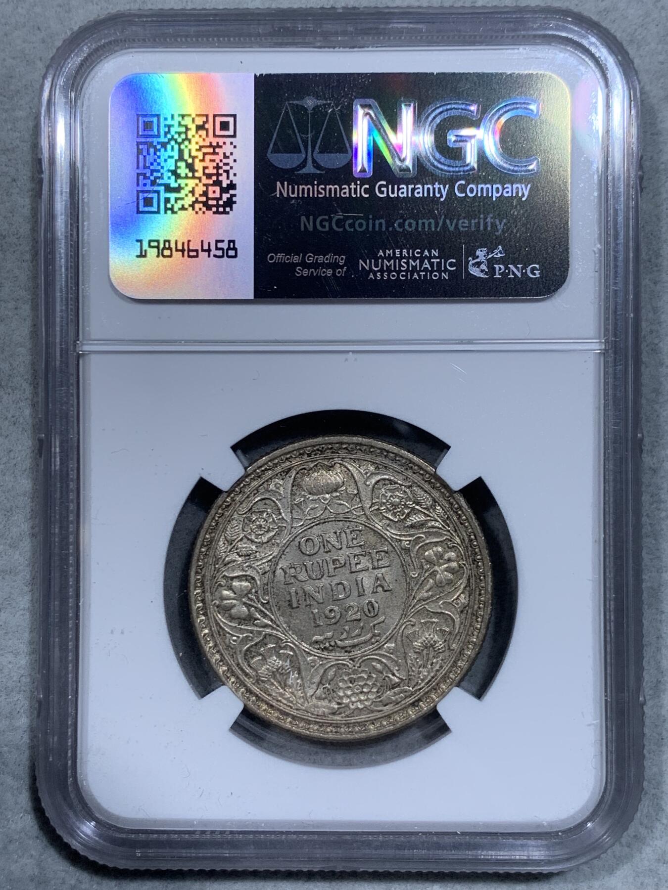 《竞宝斋》第334场 周日，周一 2场连拍 （全场包邮） NGC MS64 印度1920年乔治五世卢比银币 币面丝绸光泽，养眼