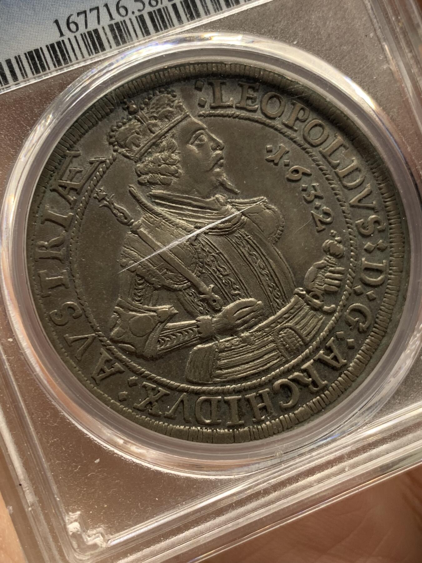 《竞宝斋》第334场 周日，周一 2场连拍 （全场包邮） PCGS AU58 奥地利神罗1632年利奥波德五世泰勒 原味厚重包浆 人像纹章深打 盒子表面牛毛纹裂 无伤大雅