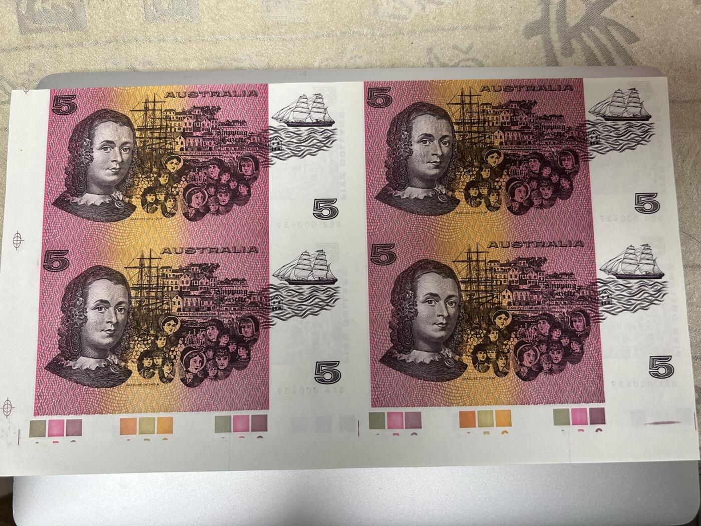 收藏联盟Quantum Auction 第397期拍卖 @征集拍品 长期供货可享分佣福利 澳大利亚纸质版本5元4连体钞 全新UNC- 百位号码 见图详参