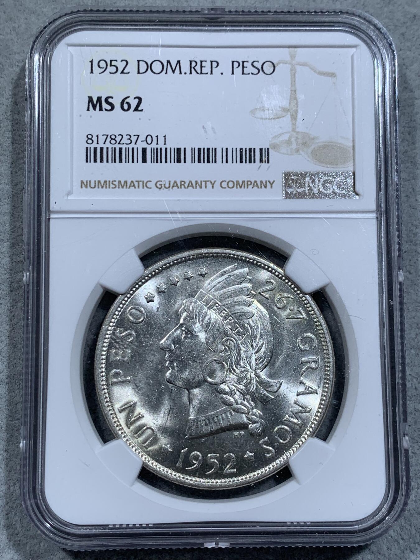 《竞宝斋》第334场 周日，周一 2场连拍 （全场包邮） NGC MS62 多米尼加共和国1952年女神1比索纪念银币，1939-1952年共发行35001枚，美洲版自由女神，流通版币最后一年。