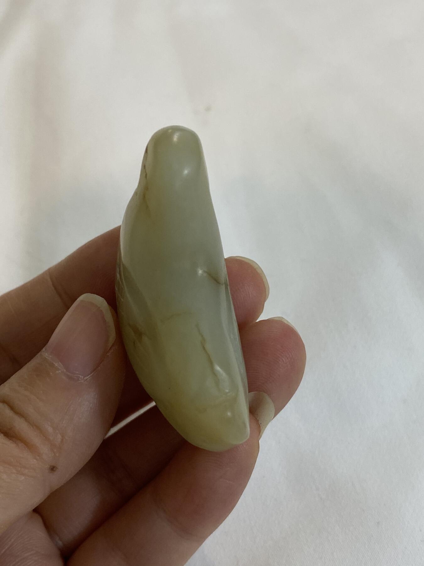 老和田玉坠子，品相如图，300包快递