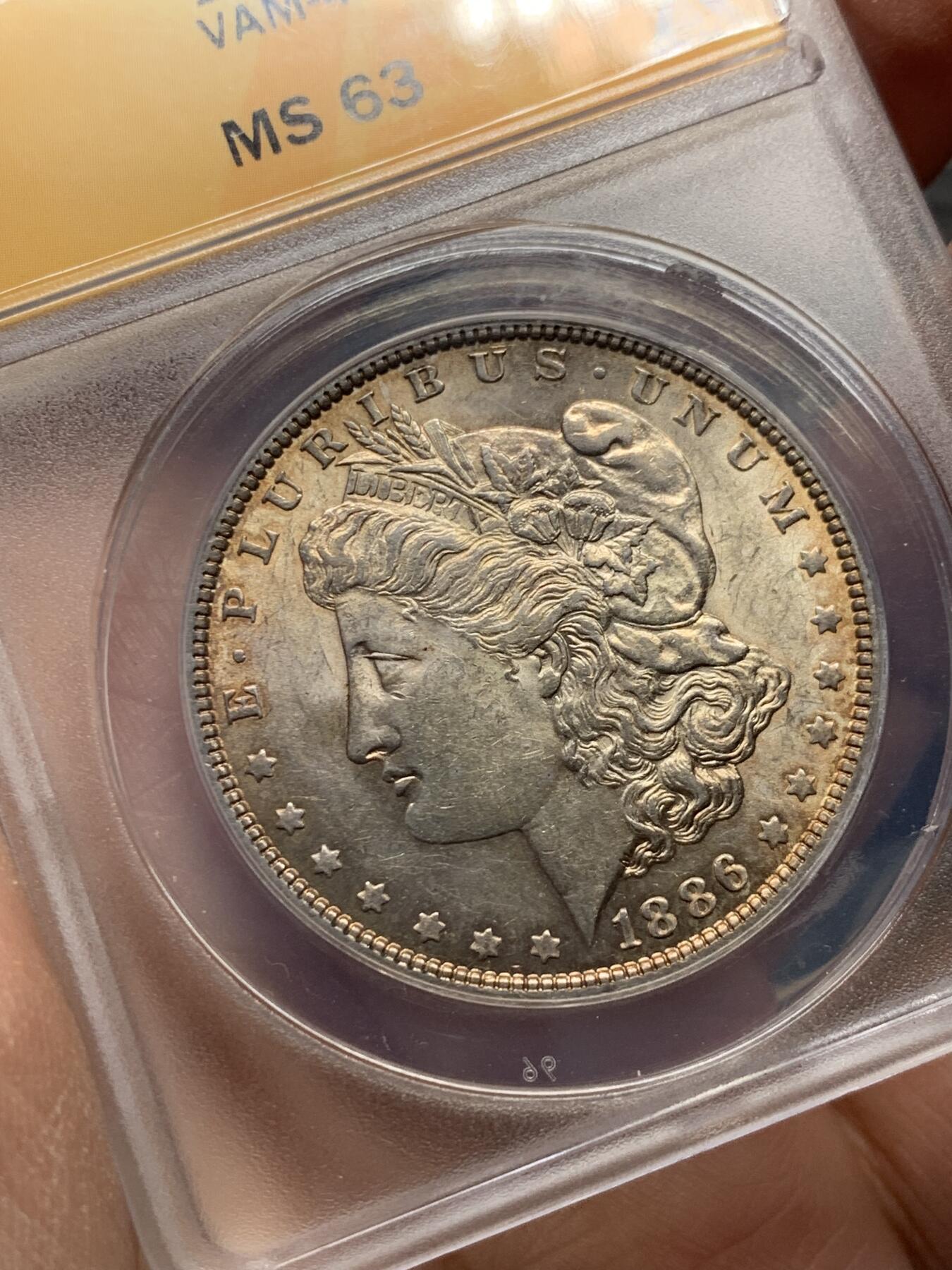 《竞宝斋》第334场 周日，周一 2场连拍 （全场包邮） ANACS MS63 美国1886年小版别 VAM-4A摩根银币