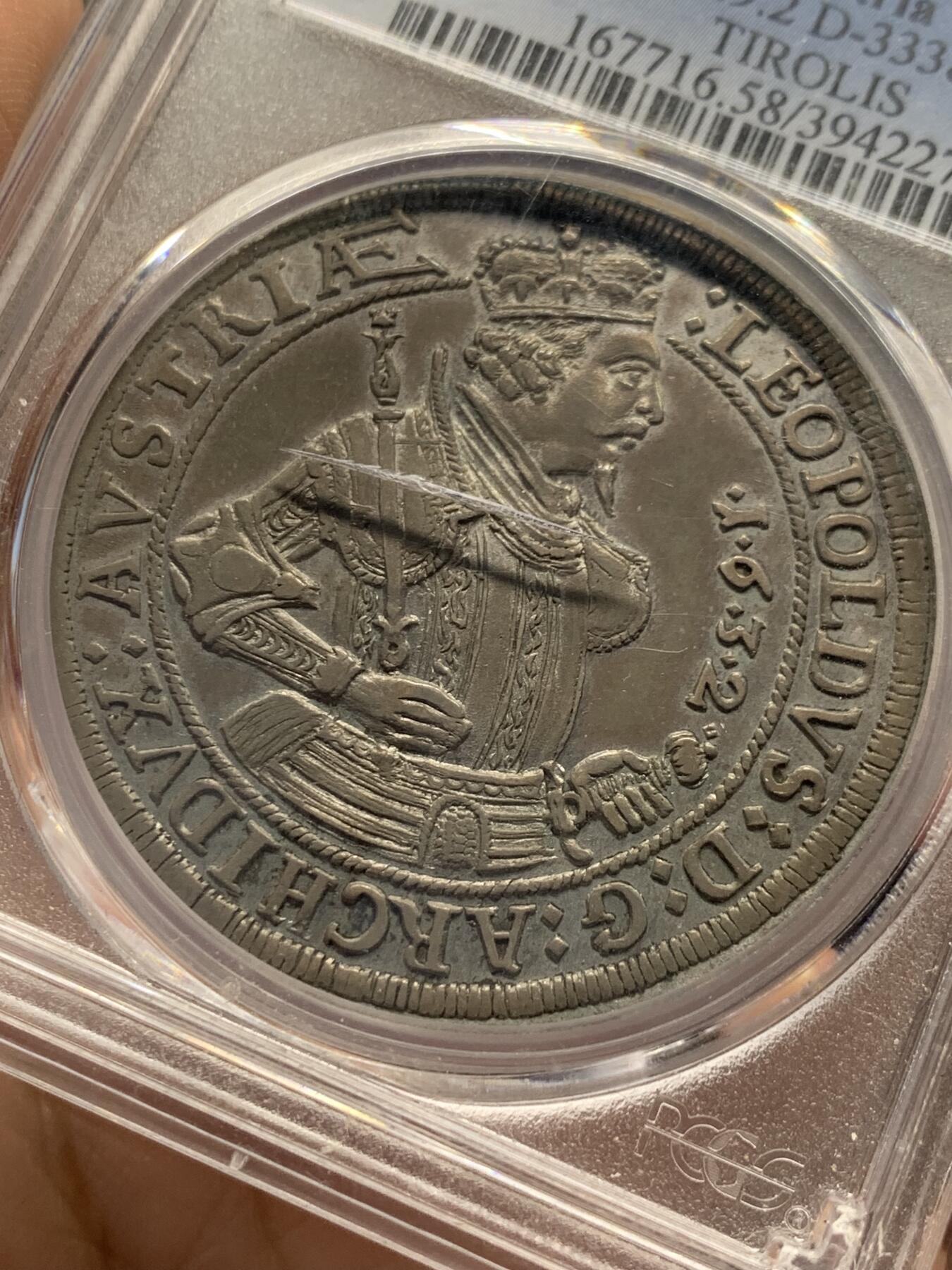 《竞宝斋》第334场 周日，周一 2场连拍 （全场包邮） PCGS AU58 奥地利神罗1632年利奥波德五世泰勒 原味厚重包浆 人像纹章深打 盒子表面牛毛纹裂 无伤大雅