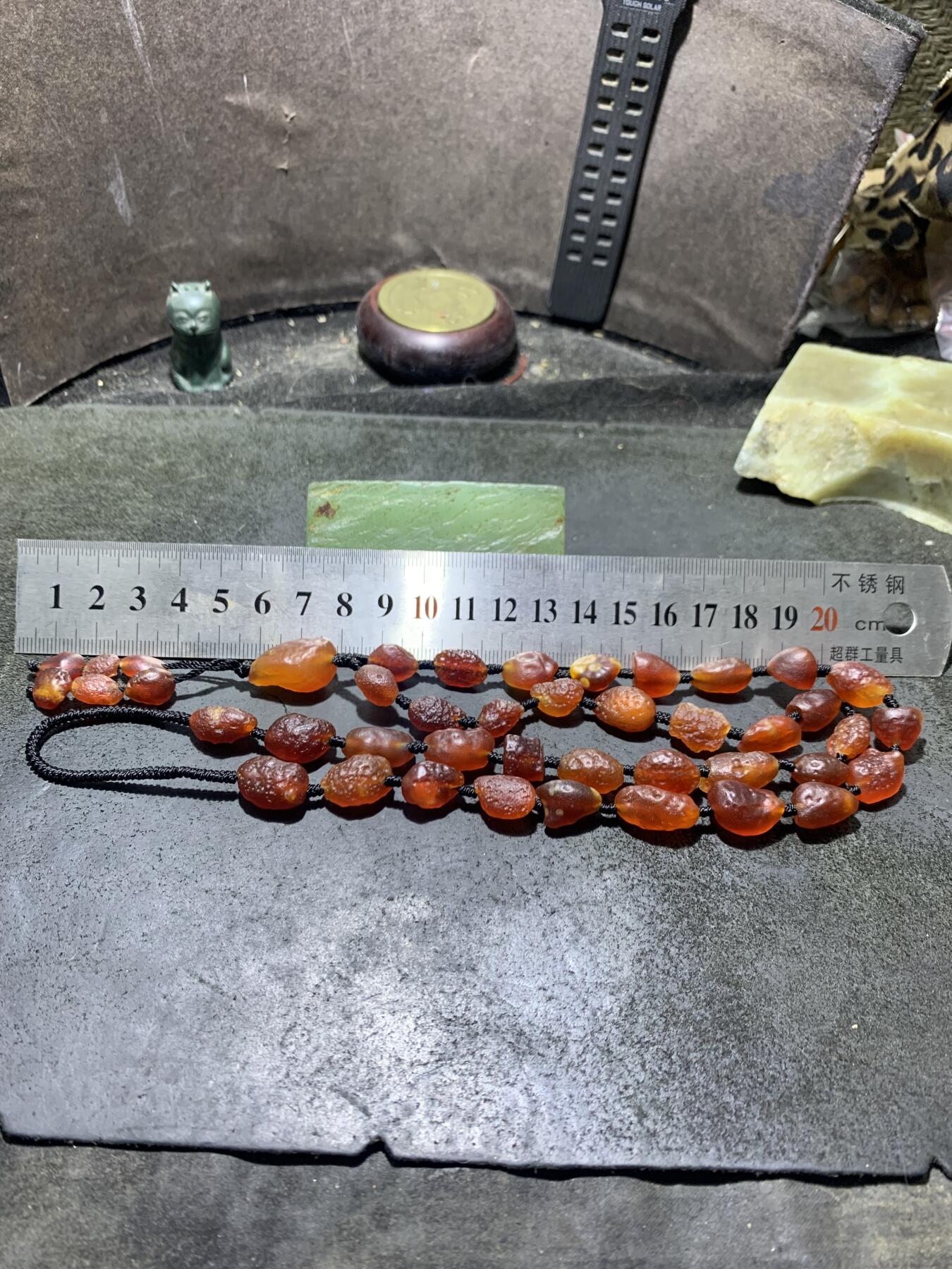 精美天然戈壁阿拉善麻皮樱桃红项链一条 ，