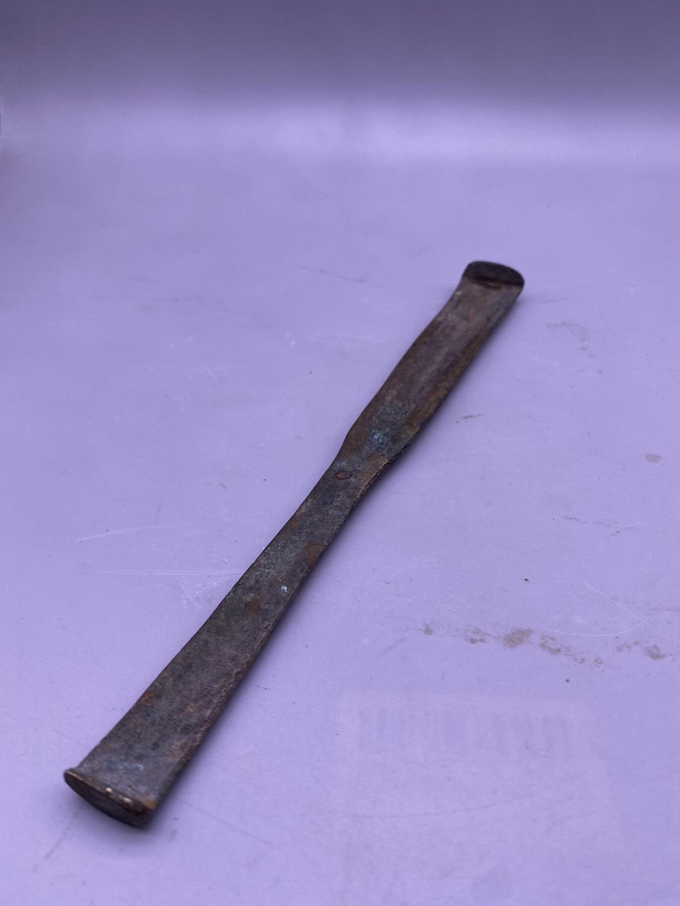 清代文房铜书拨 书压，尺寸20.3厘米，品相如图，150包快递