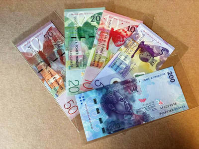 【Blue Auction】✨世界纸币精拍第590期【精】 【一组5张 含首发冠及无47】圣多美和普林西比 5-200科多巴 全新UNC