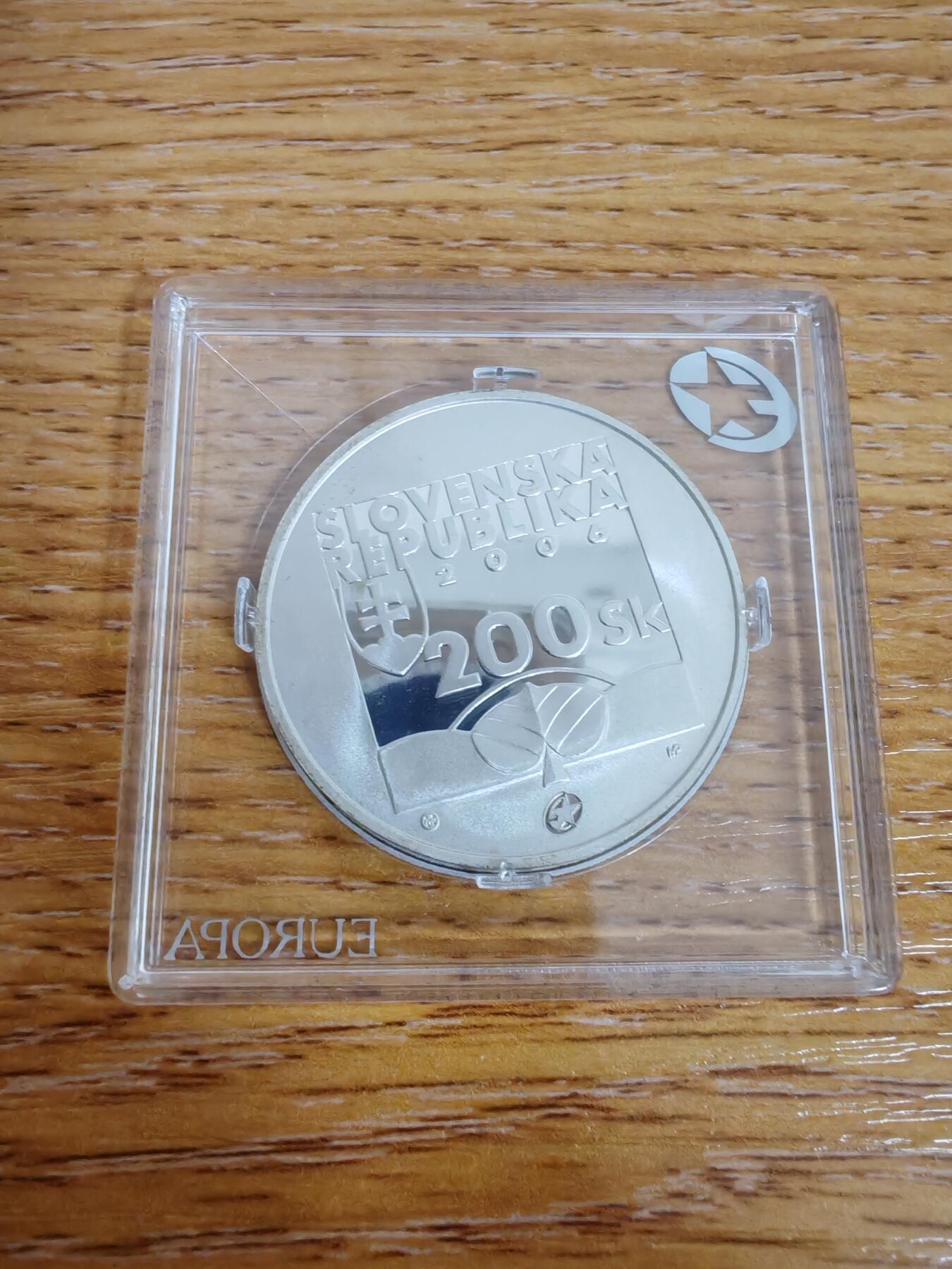 长老汇龙年精选第三十三场拍卖 2006斯洛伐克200克朗银币，小方盒（3）