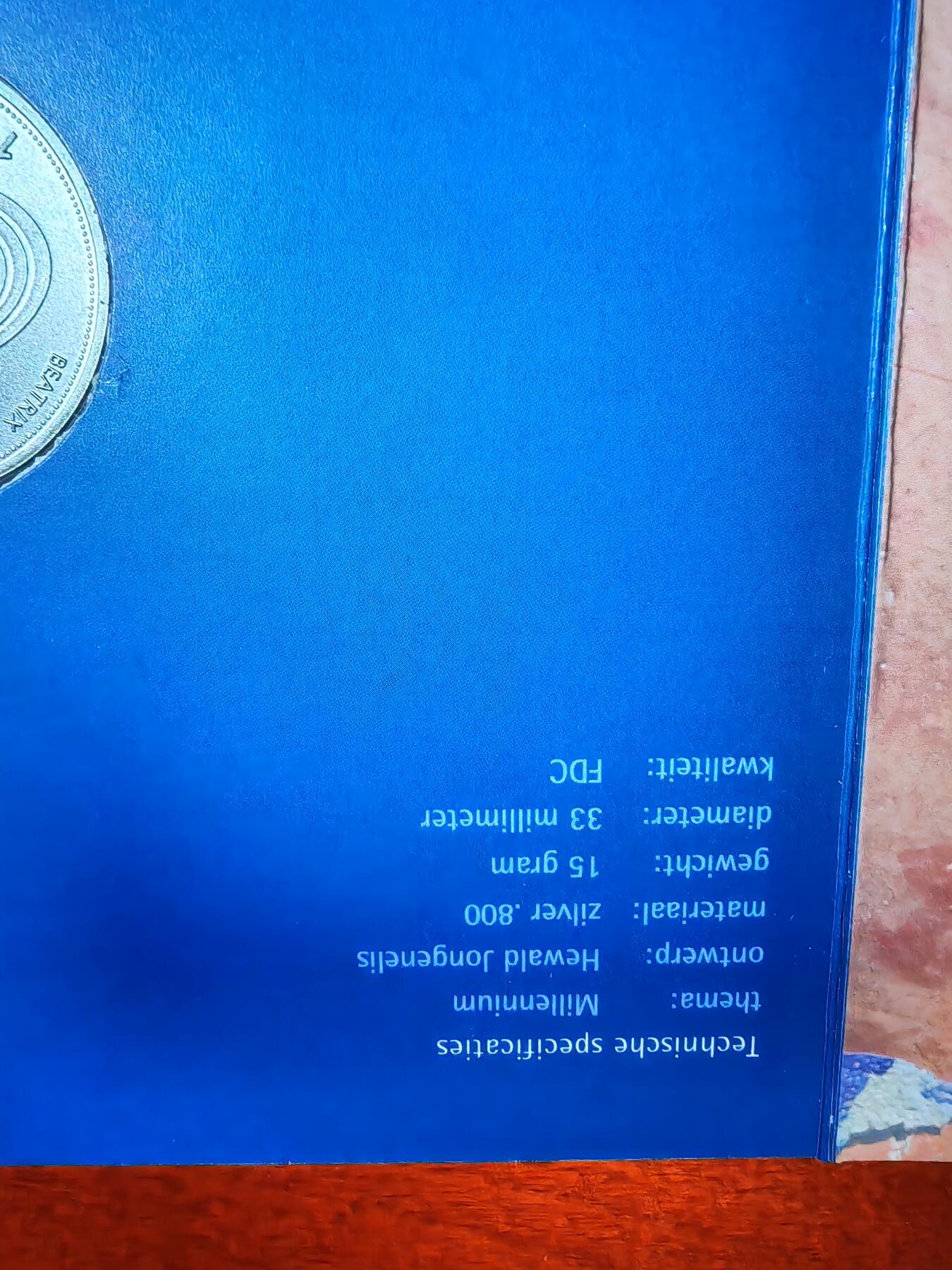 长老汇龙年精选第三十三场拍卖 1999荷兰千禧10盾银币，卡装