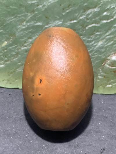 精美亚光战国红玛瑙手工雕刻仿古龙戏珠，桶珠一个！ 精美亚光战国红玛瑙手工雕刻仿古龙戏珠，桶珠一个！